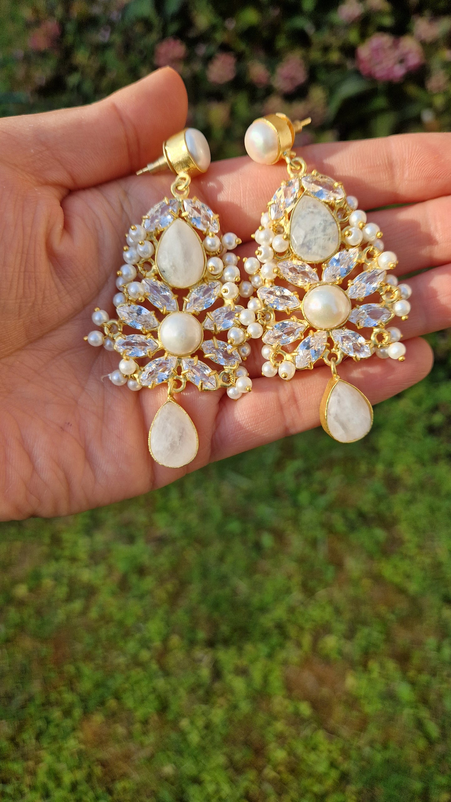 EIRA - *Premium* Semi Precious & Real Fresh Water Pearl Earrings - Moonstone