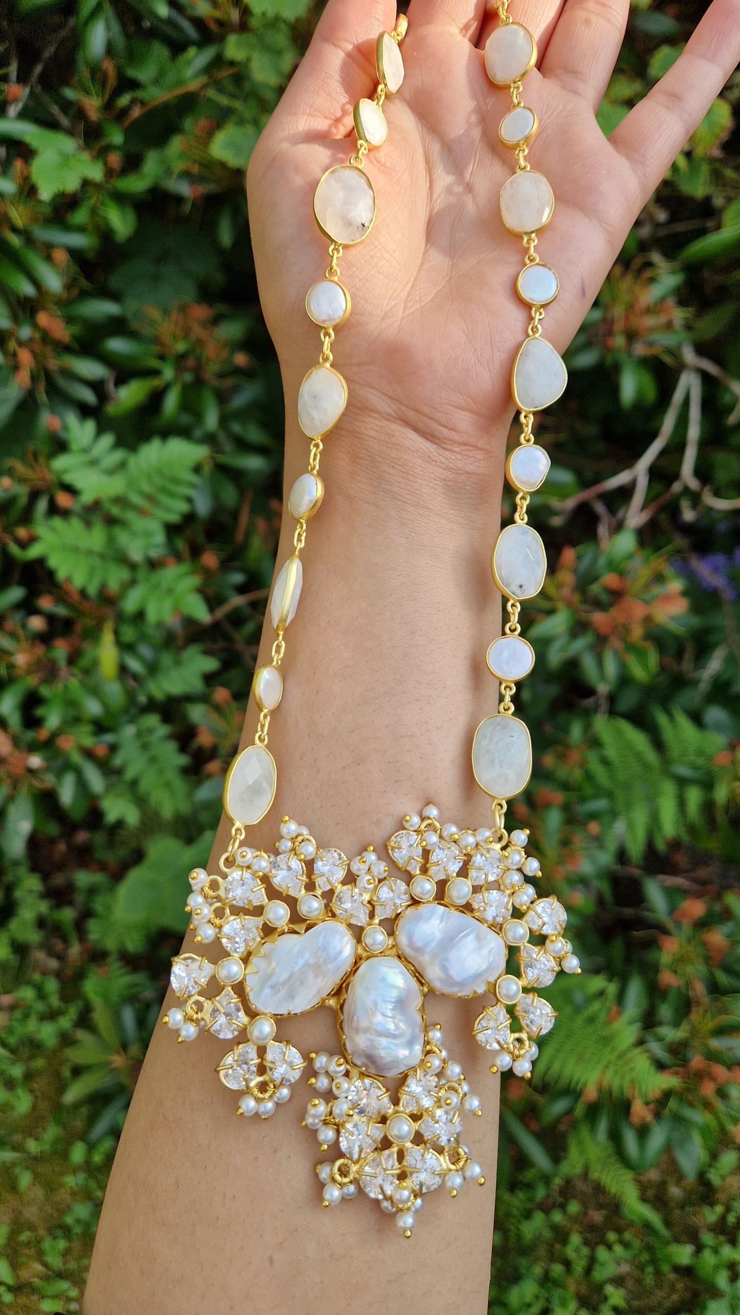 SAHAR - *Premium* Stunning Fresh Water Pearls and Moonstone Indian Mala Set