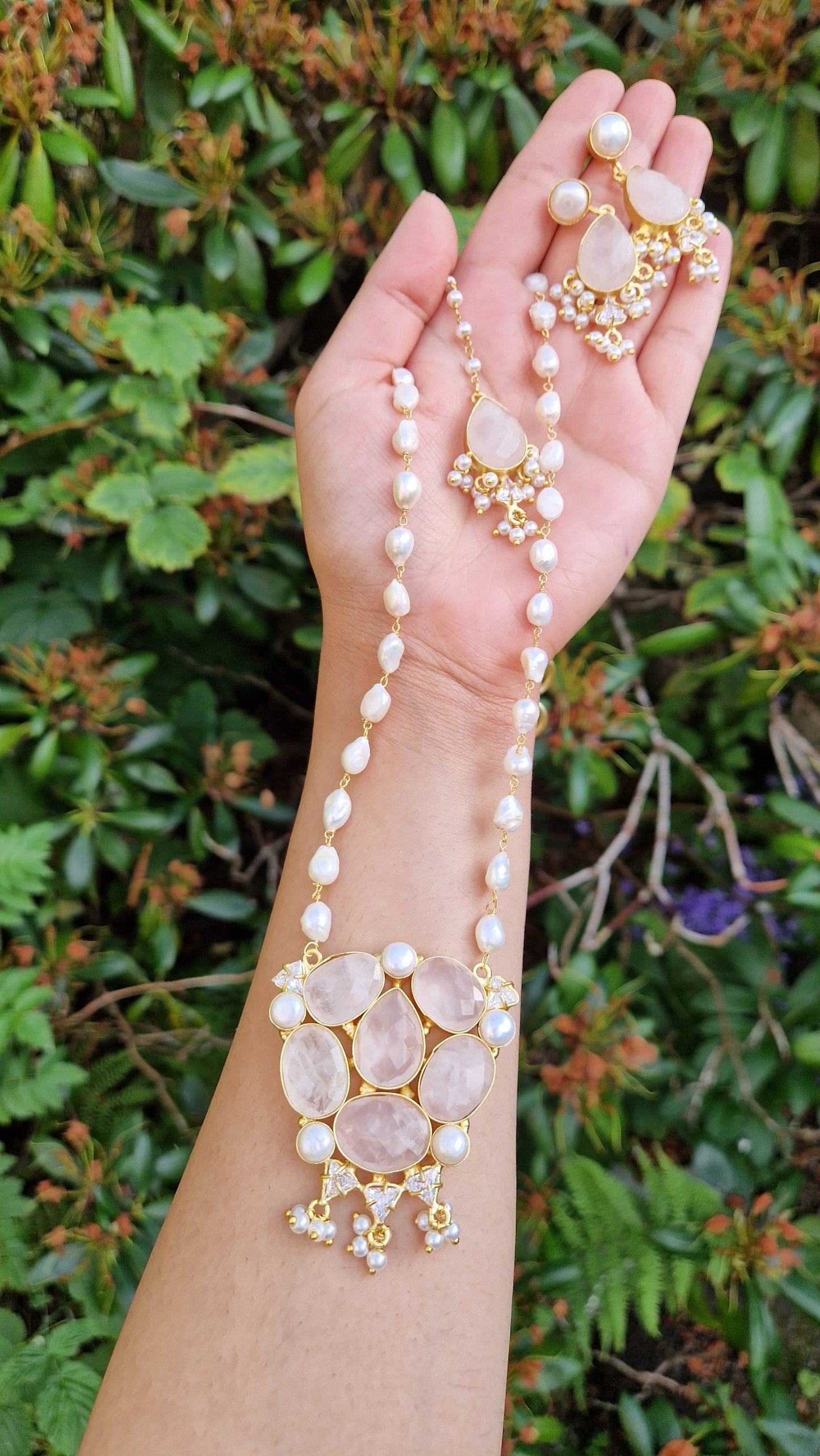SHAFIA *Premium* Small Elegant Full Fresh Water Pearls & Rose Quartz Mala Set