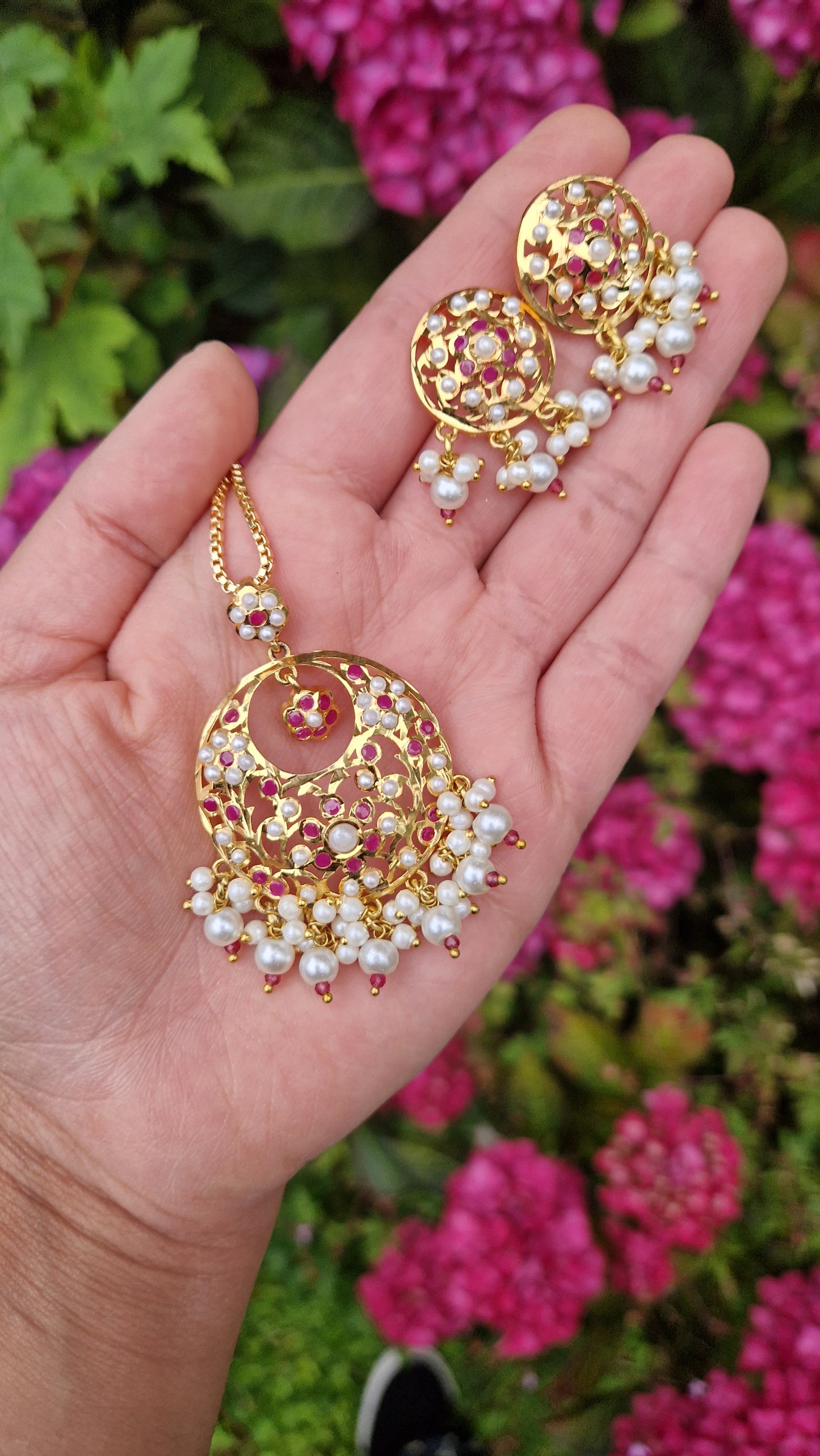 BUSHRA- *Premium* *Introductory offer* Gold Plated Hyderabadi Ruby Pendant Set