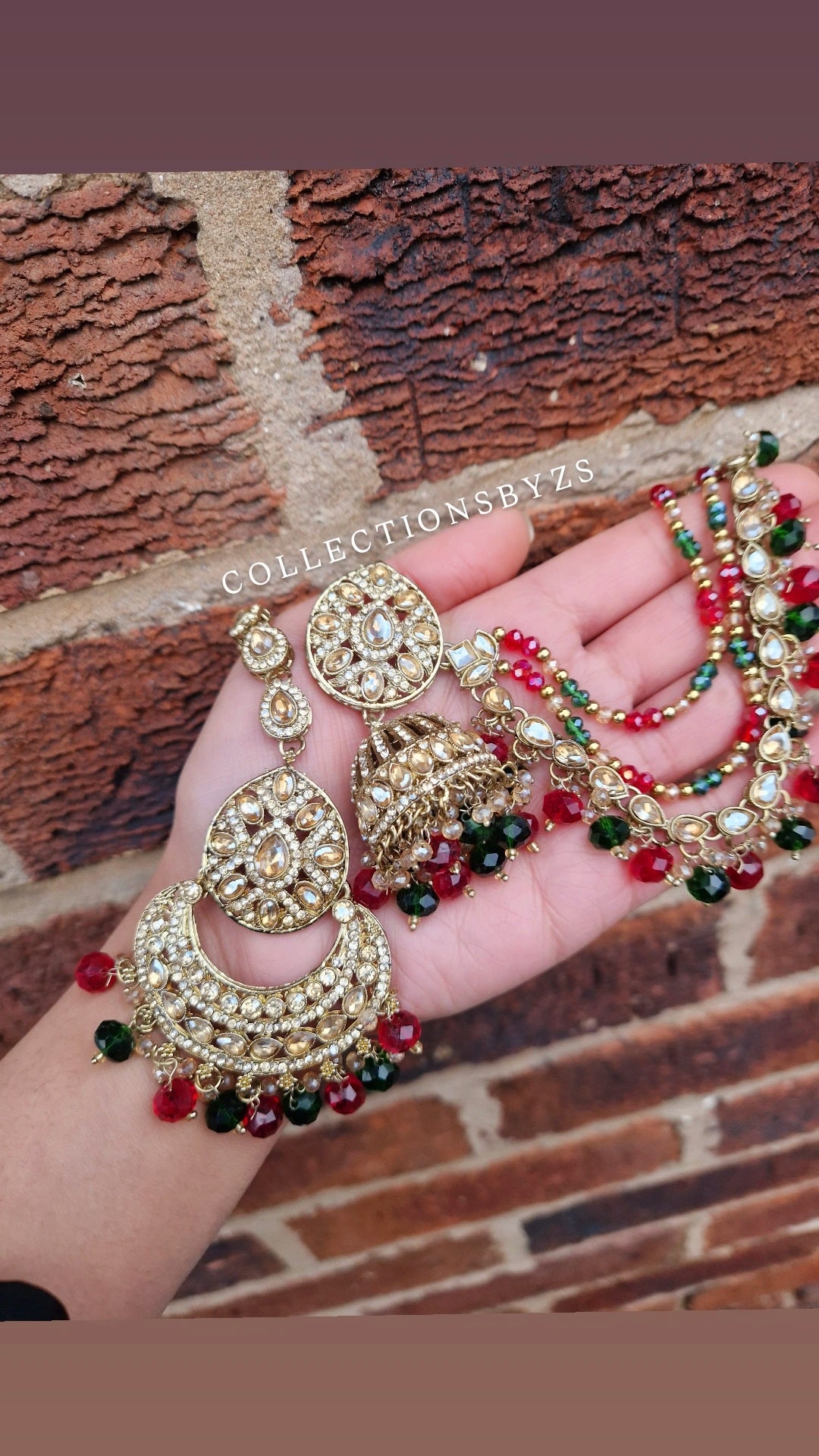 SANIA - Earring Jhumka Tikka Set - MAROON/RED & GREEN