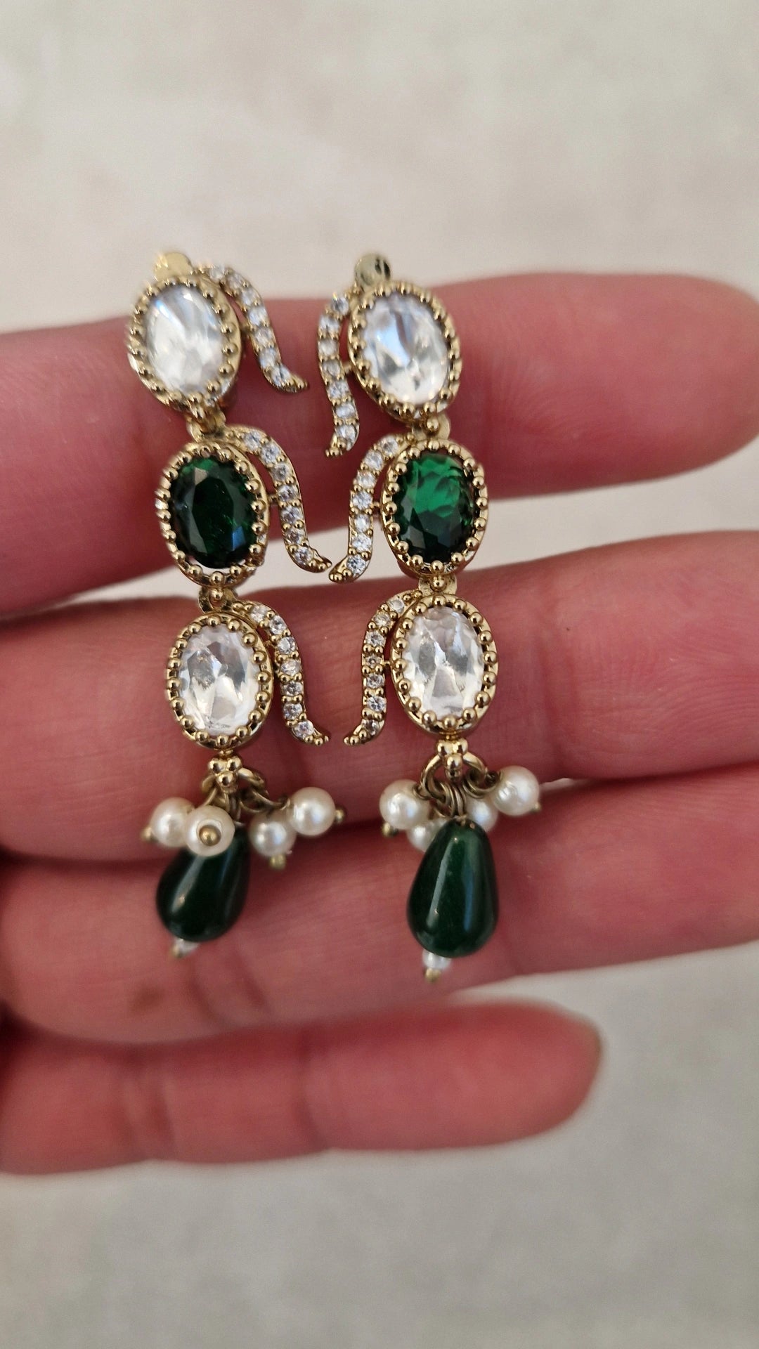 RUBINA- Elegant Very Small Monalisa Necklace set - DARK GREEN