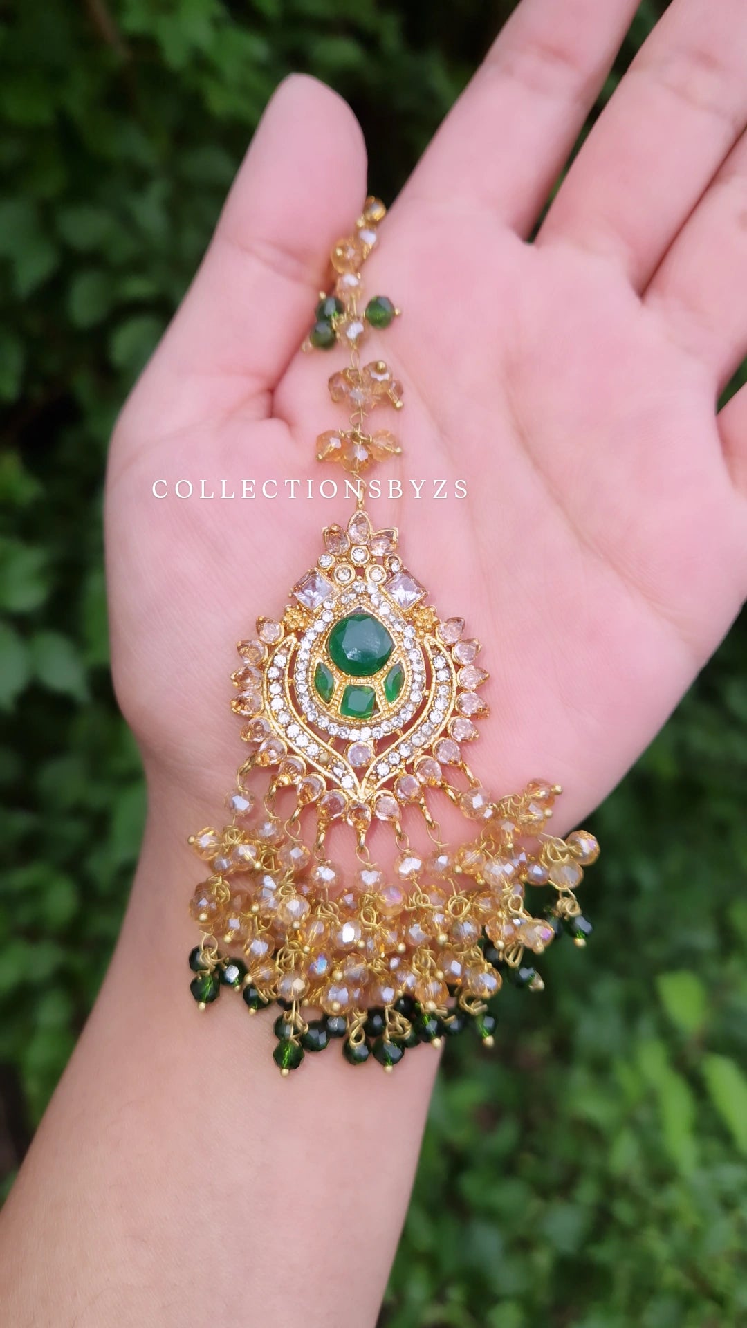 SIRYAH - Beautiful Pakistani Earrings & Tikka Set - Green and Gold