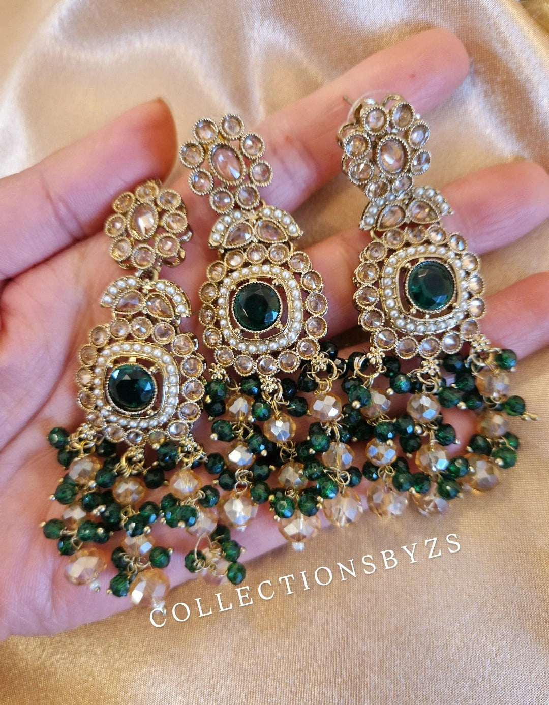 S A R A - Beautiful Indian 4 piece Necklace Set - GREEN