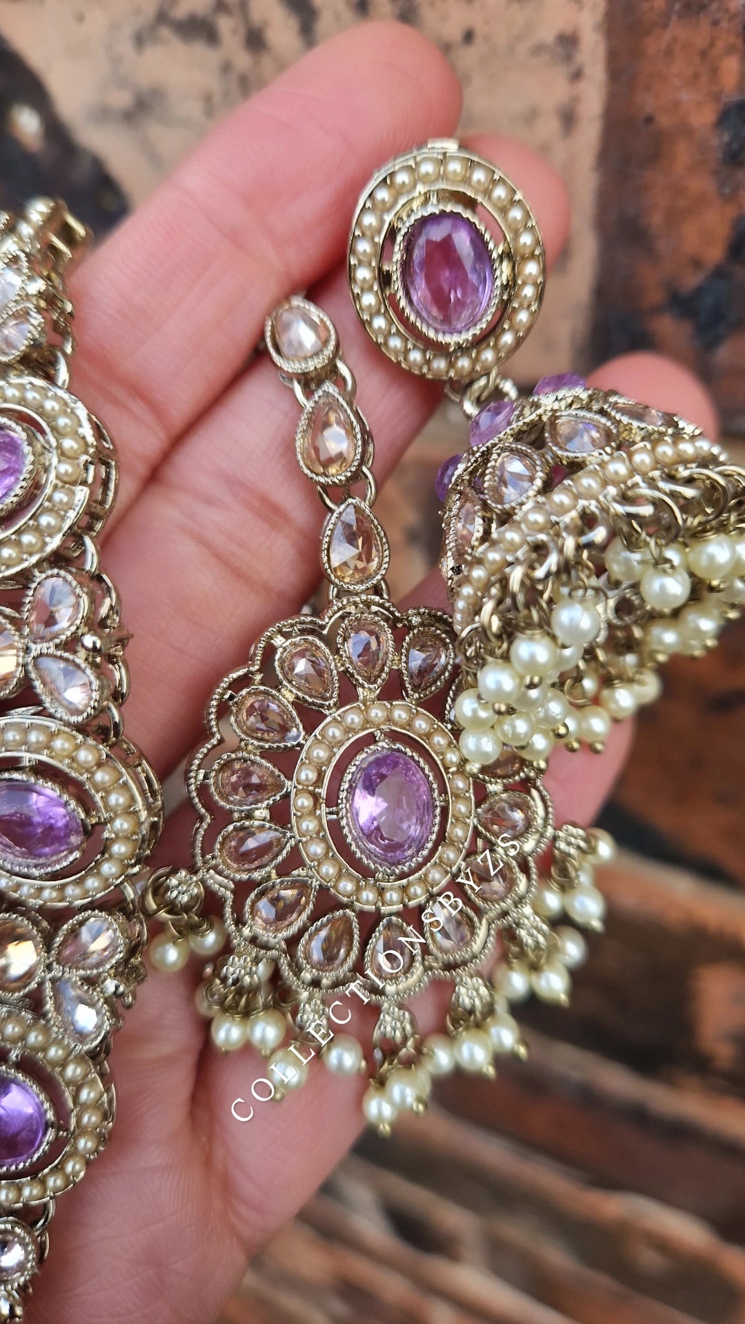 S A L M A - Small Elegant Indian Necklace Set - PURPLE