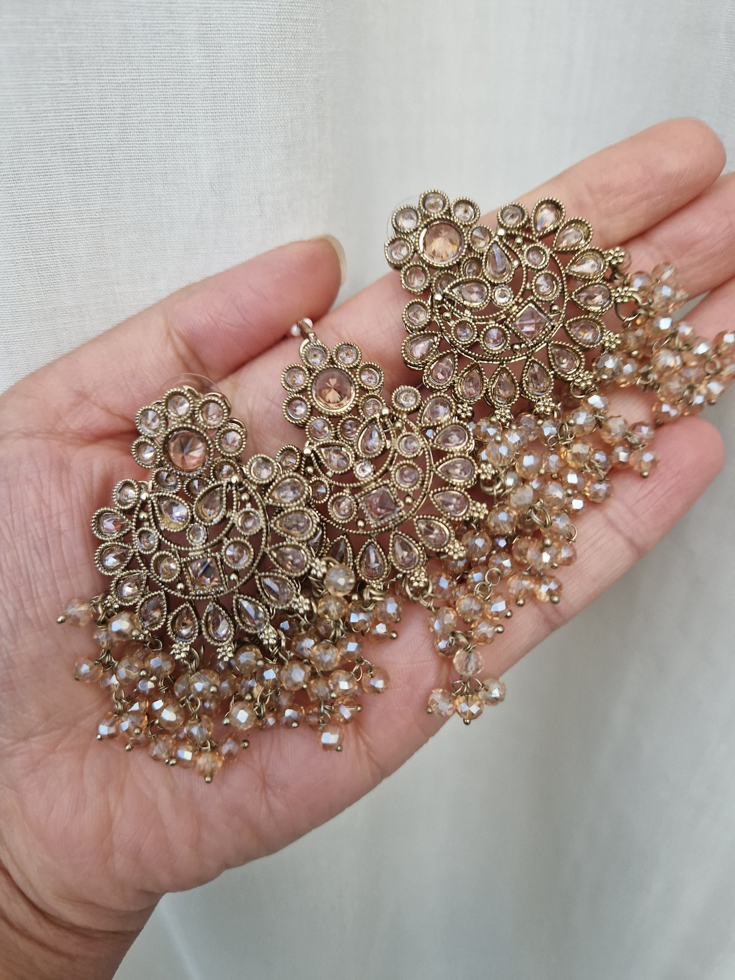 AYLA - Stunning 4 Piece Indian Party guest Jewellery Set - GOLD