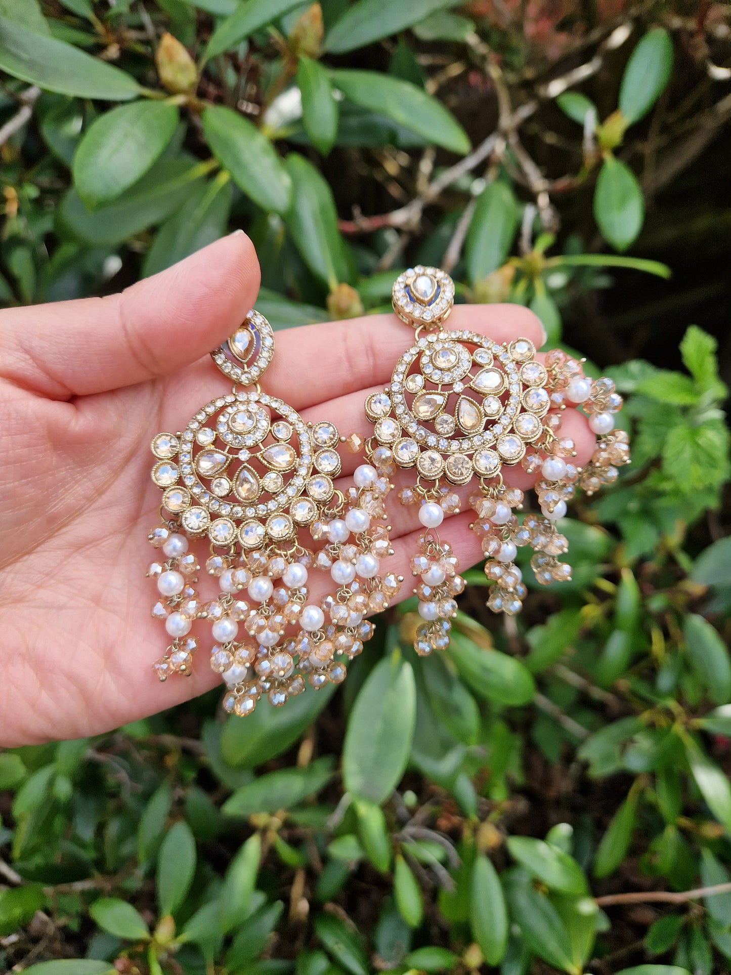 ALEEHA - *SALE*Stunning Golden Elegant Pearl Indian Jewellery Set
