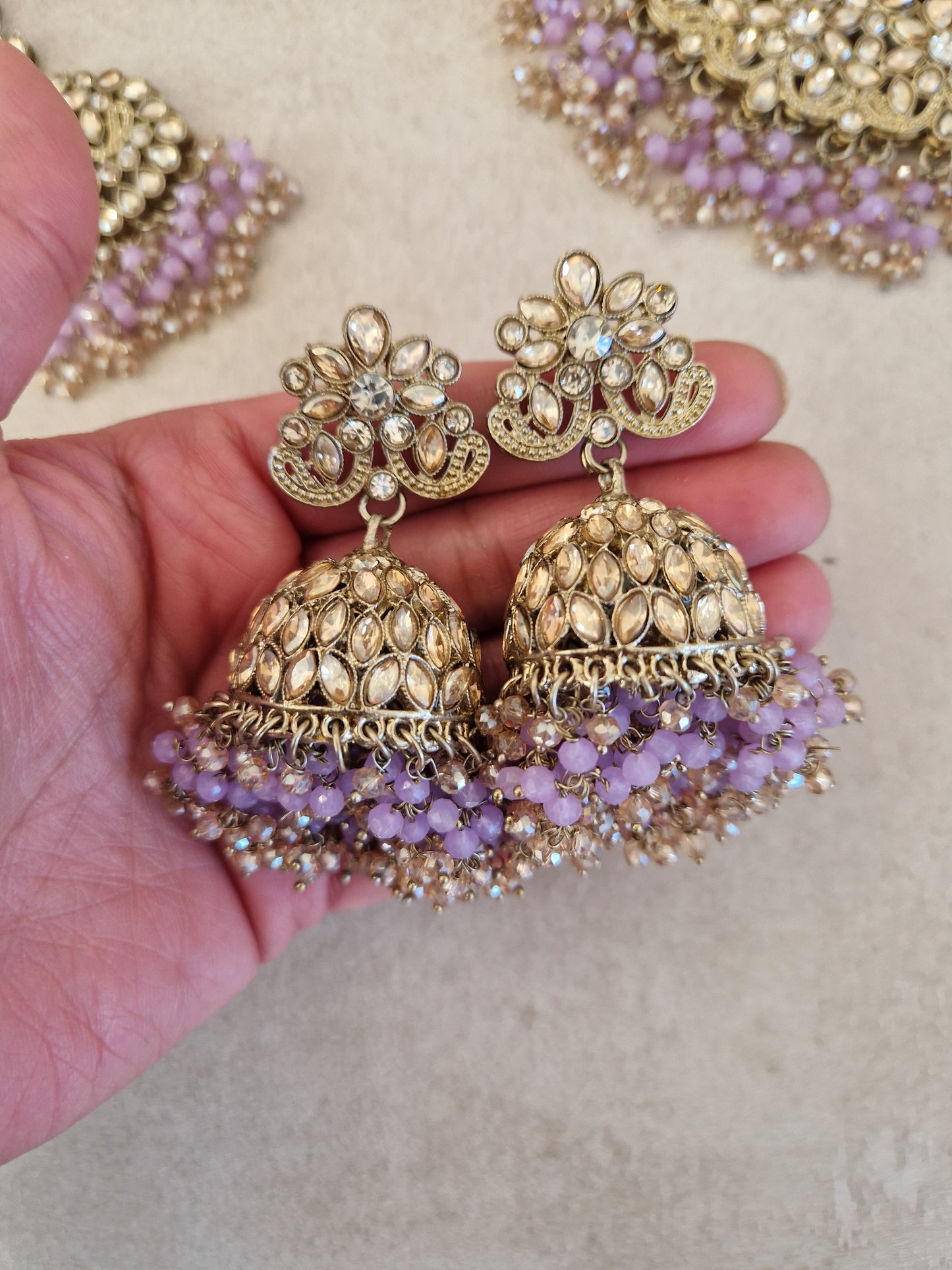 HAMARA- Beautiful Indian Party Wear Set. Necklace, Earrings, Tikka & Jhumar (Passa) - LILAC