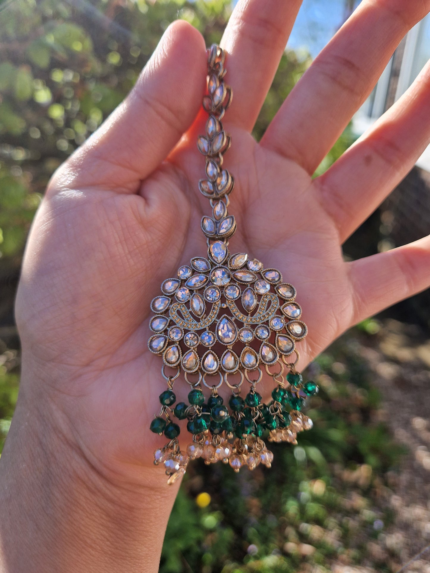 HAMARA- Beautiful Indian Party Wear Set. Necklace, Earrings, Tikka & Jhumar (Passa) - GREEN