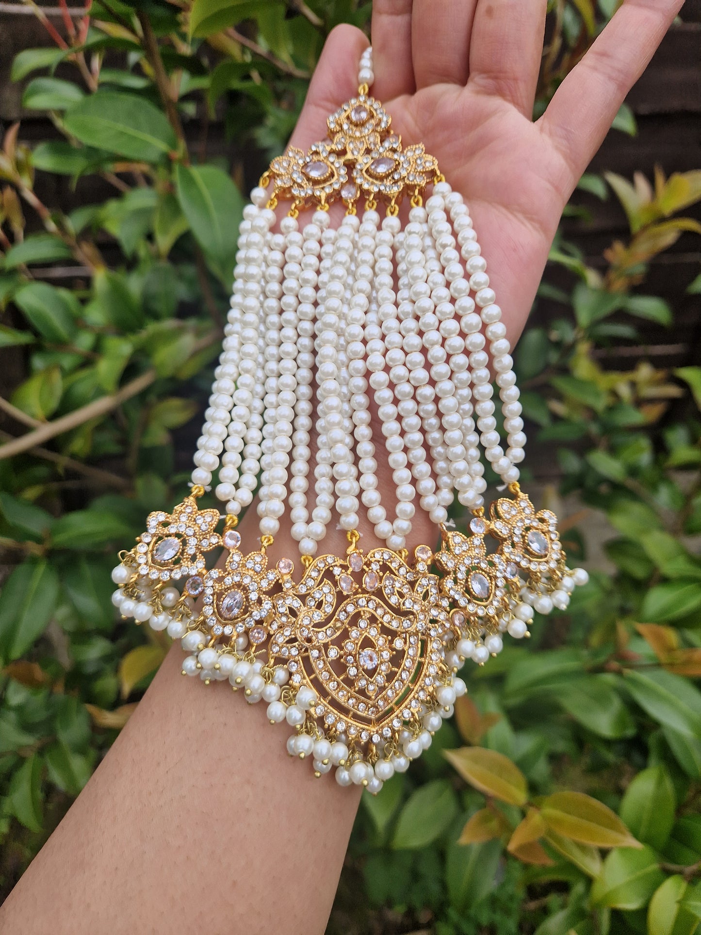 ALIMA- Beautiful Elegant Bridal Set - White and Pearl