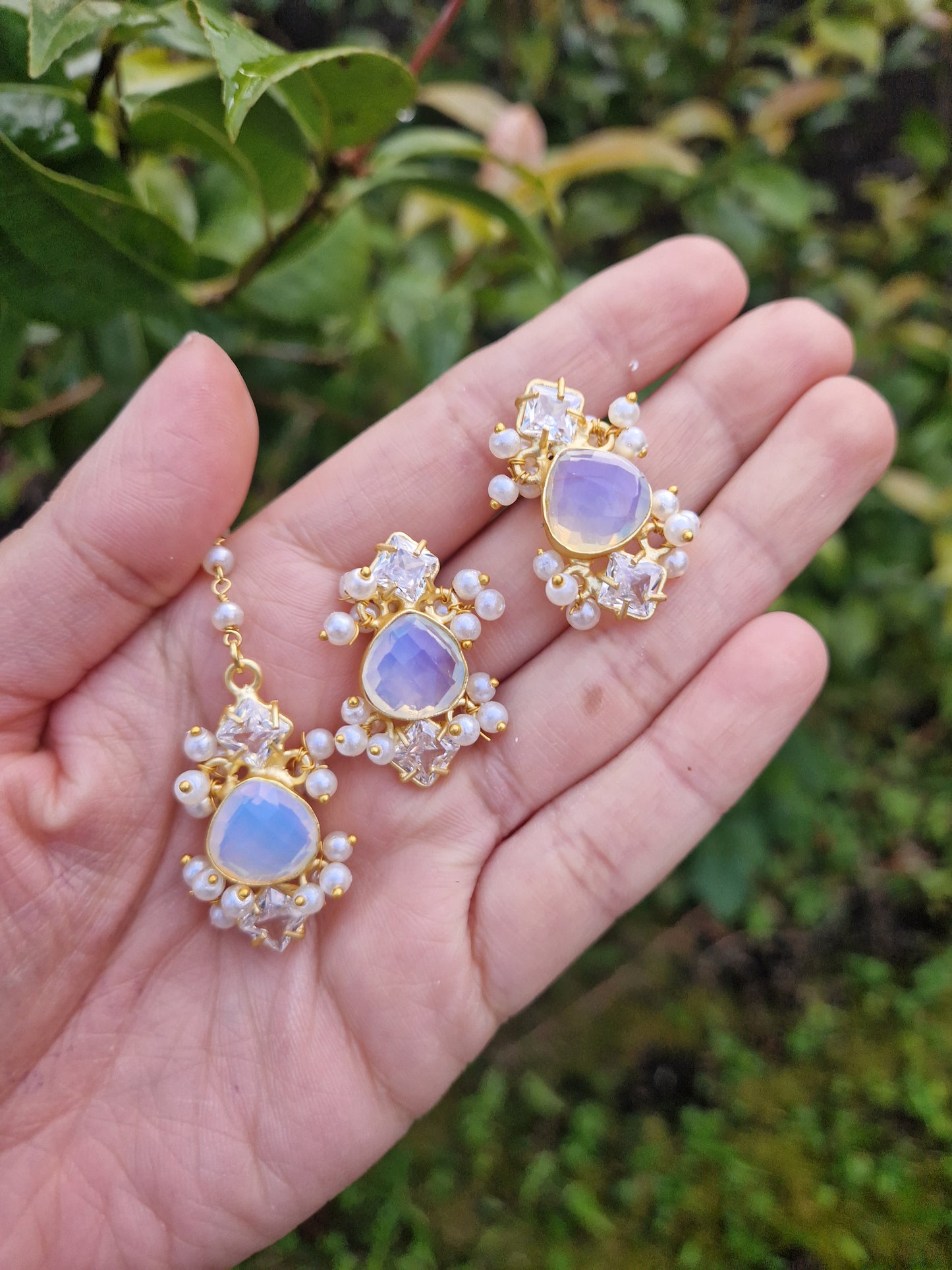PARVEEN- Very Small Beautiful Elegant *Premium* Mother of Pearl - OPALITE
