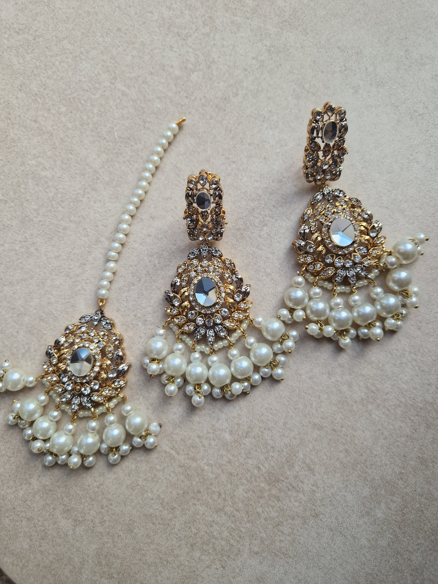 Elegant - Two toned Earrings & Tikka * CLEARANCE* Faux Pearl