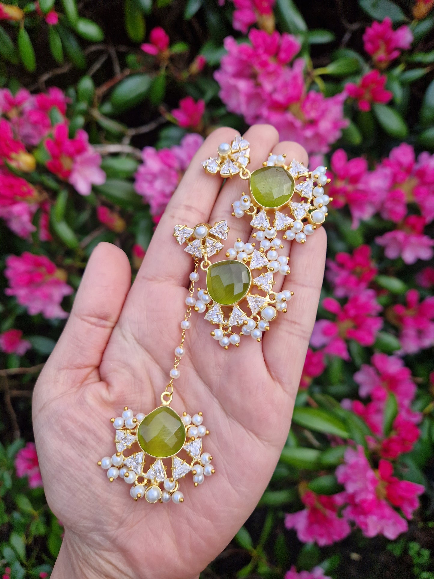 FARYAL Small Beautiful Elegant *Premium* Mother of Pearl& YELLOW & GREEN