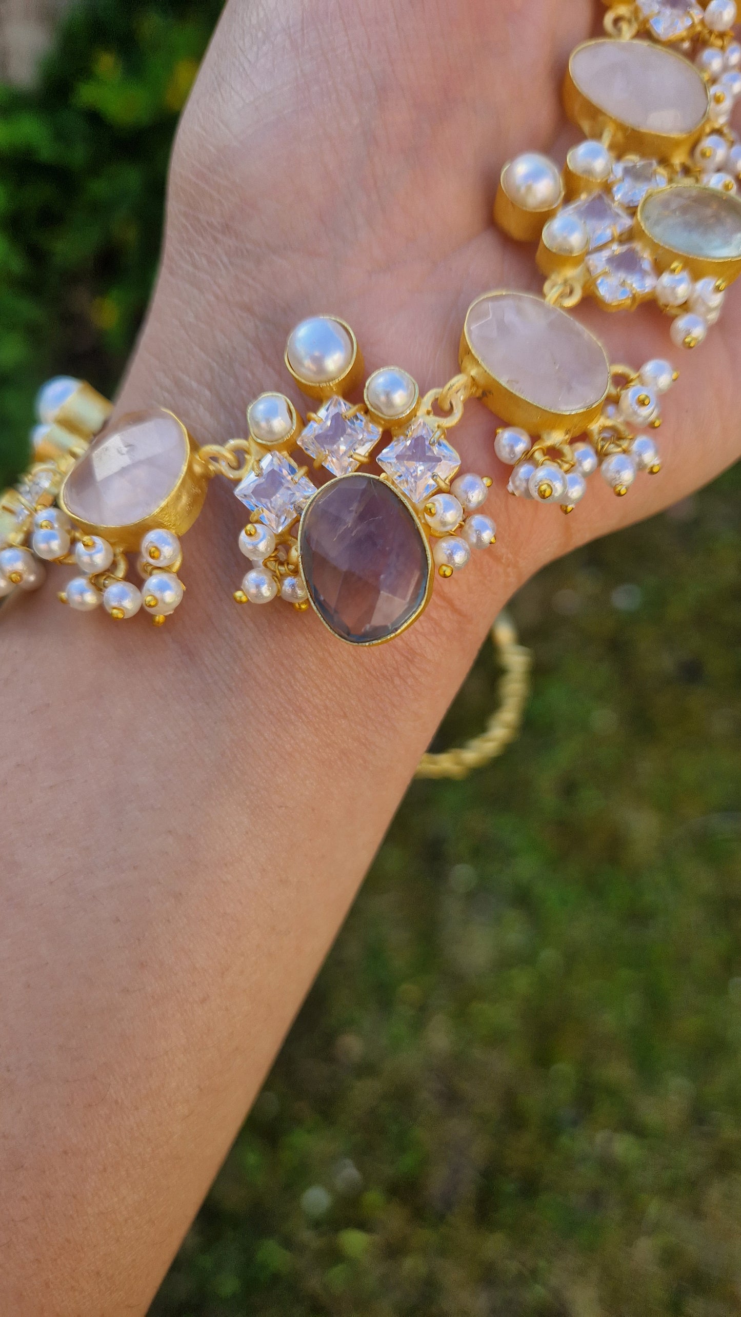 FALAK Small Beautiful Elegant *Premium* Mother of Pearl & -Rose Quartz & Sage