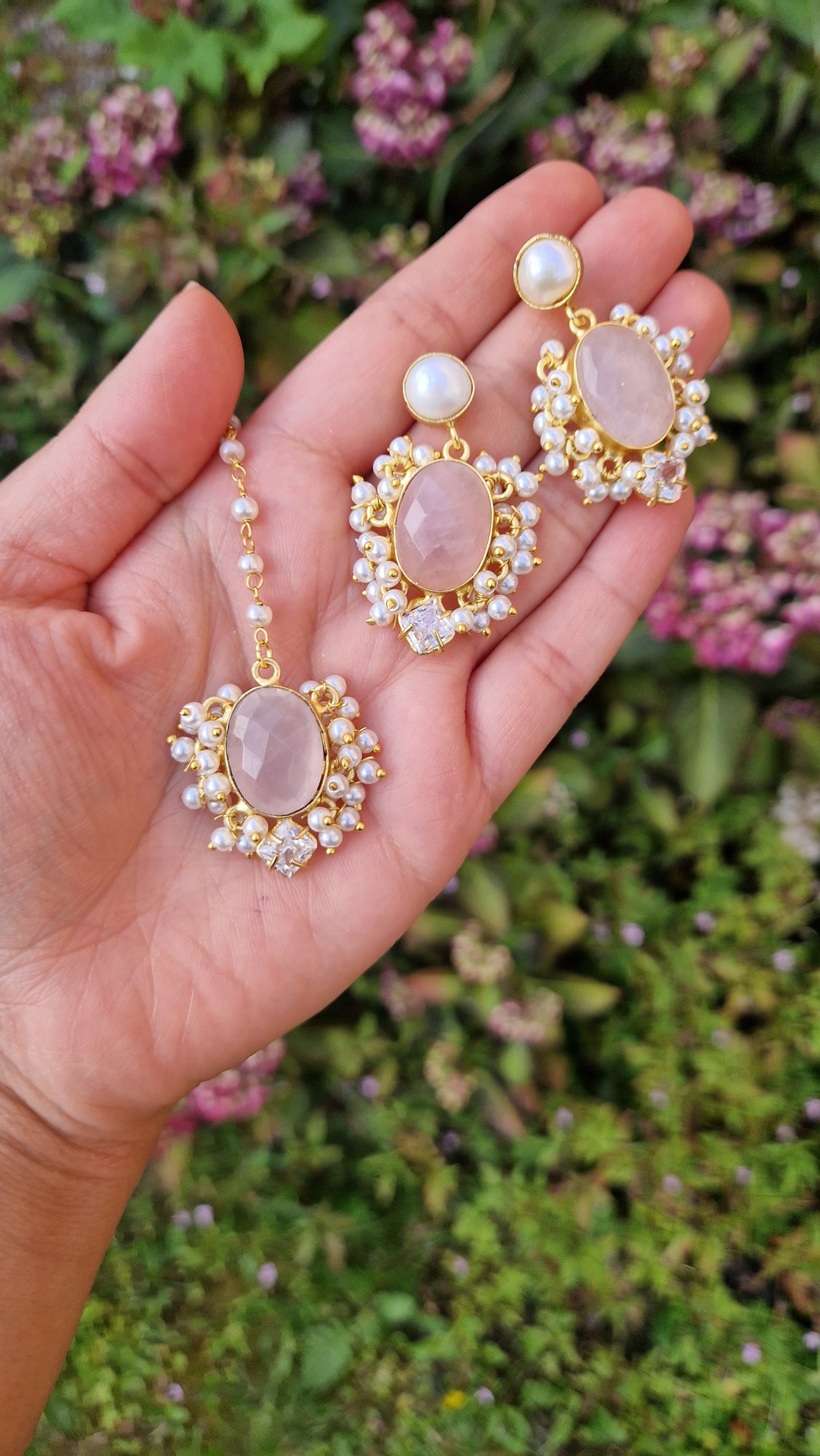 KANWAL - Small Beautiful Rose Quartz and Fresh water Pearls Jewellery Set