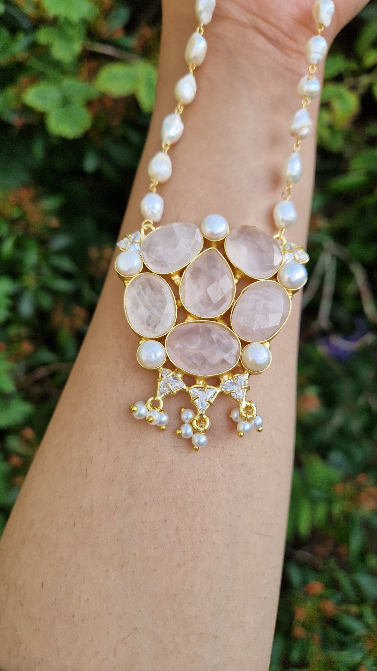 SHAFIA *Premium* Small Elegant Full Fresh Water Pearls & Rose Quartz Mala Set