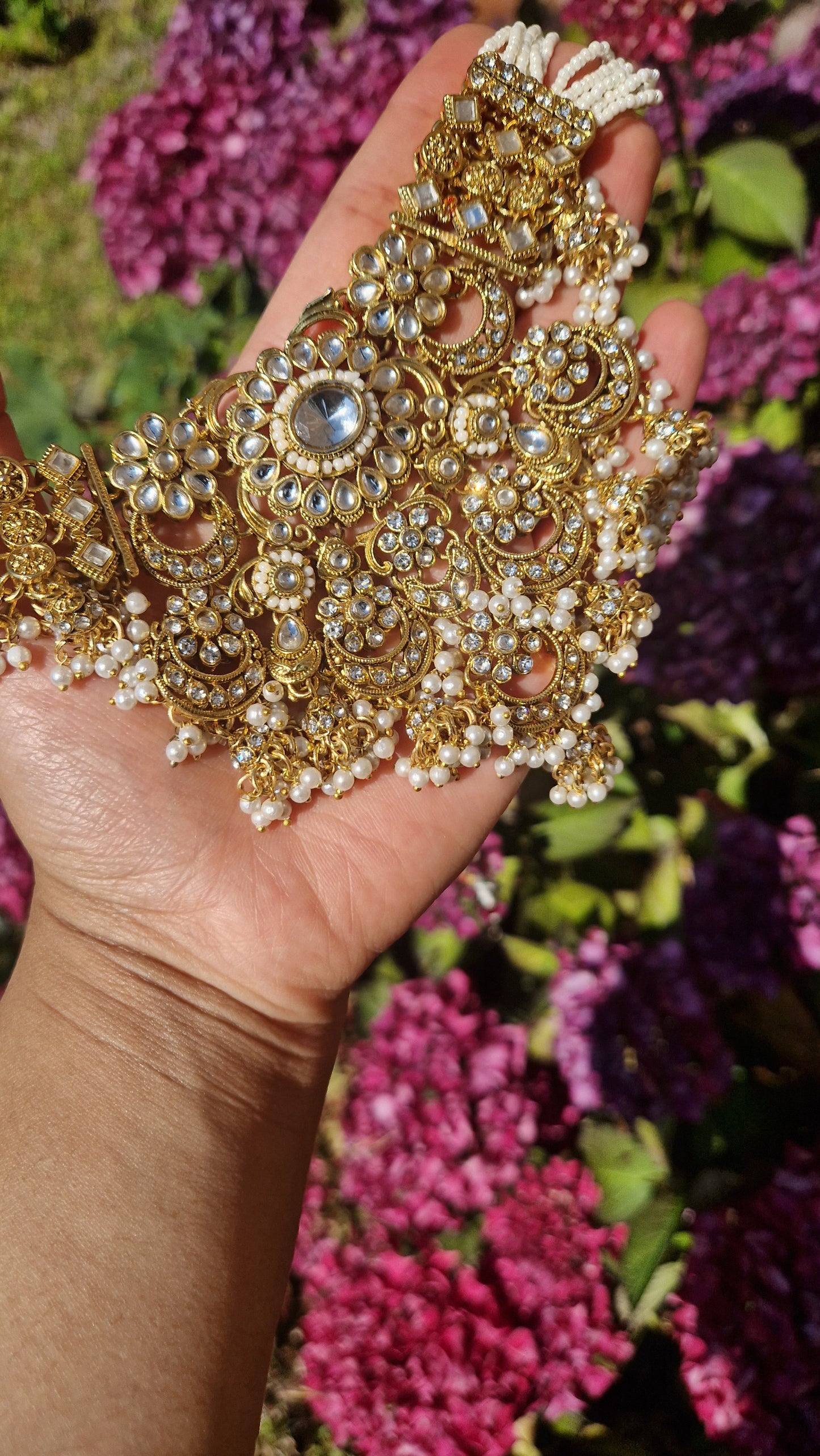 AMRITA - Indian Heritage traditional Kundan Inspired look oversized Choker Set *INTRODUCTORY OFFER*