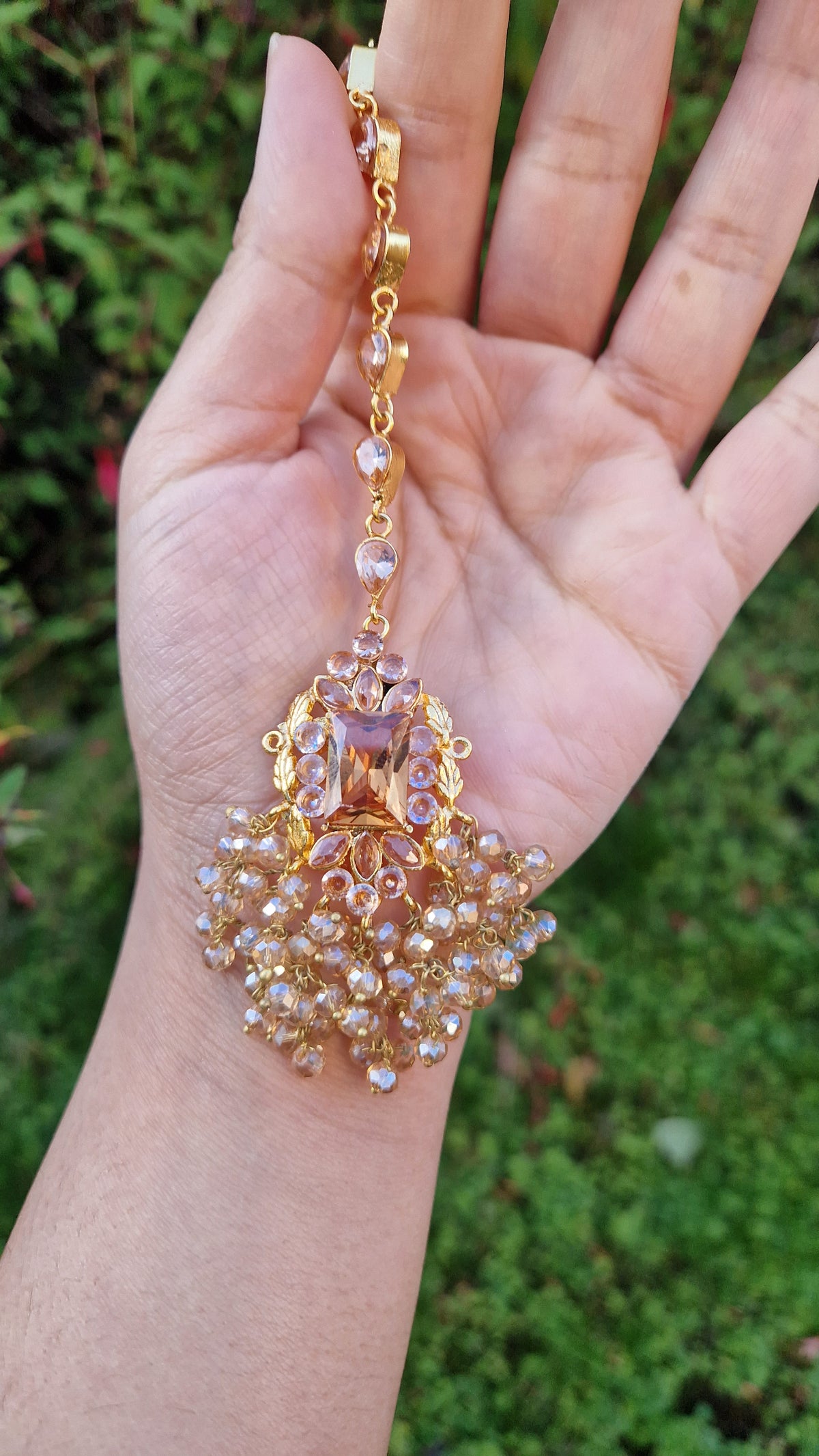 SELMA- Beautiful Pakistani Earrings and Tikka  - FULL GOLD