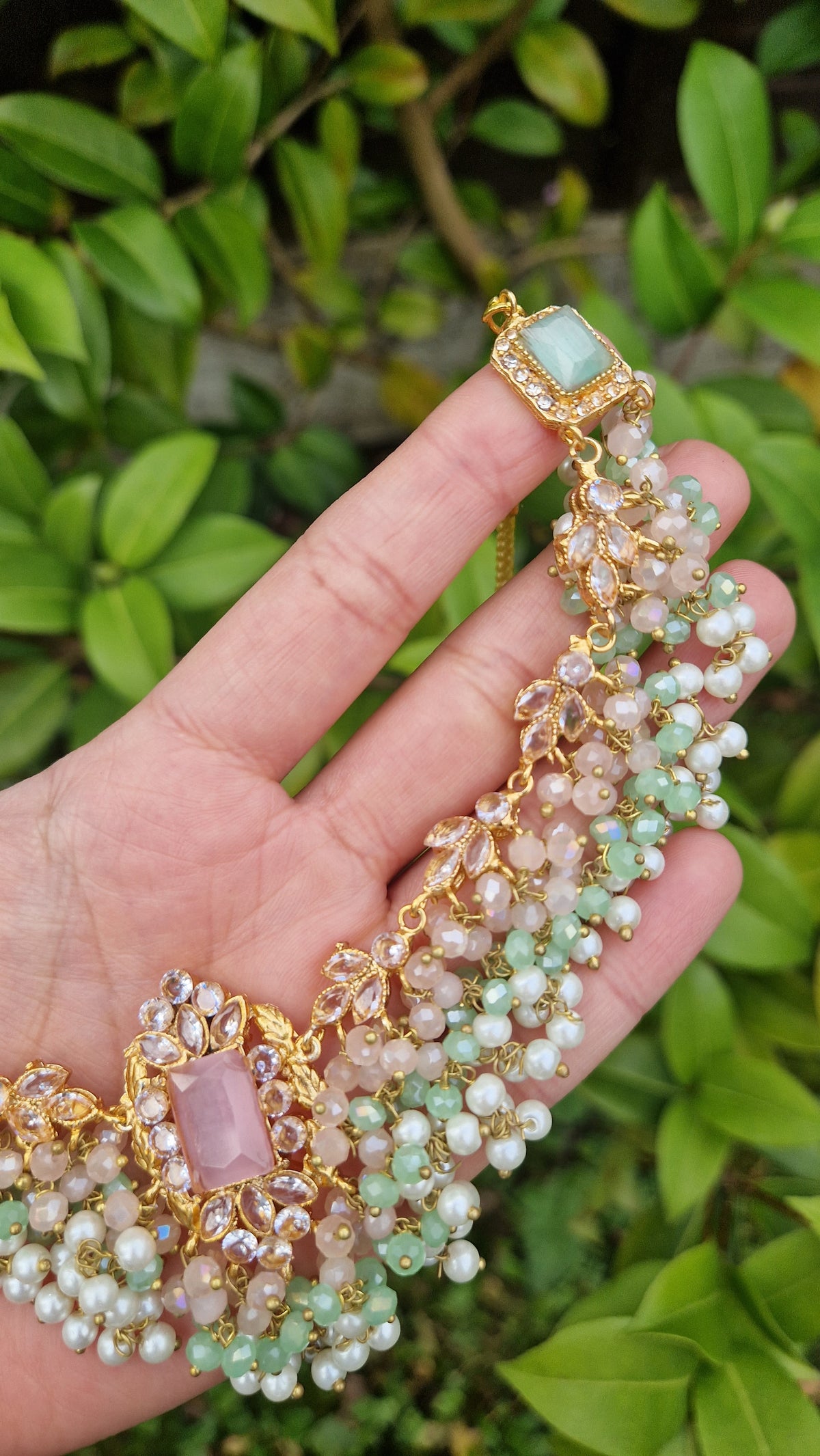 HUMASIYA - Beautiful Small elegant Pakistani Jewellery Set -  Green and Pink