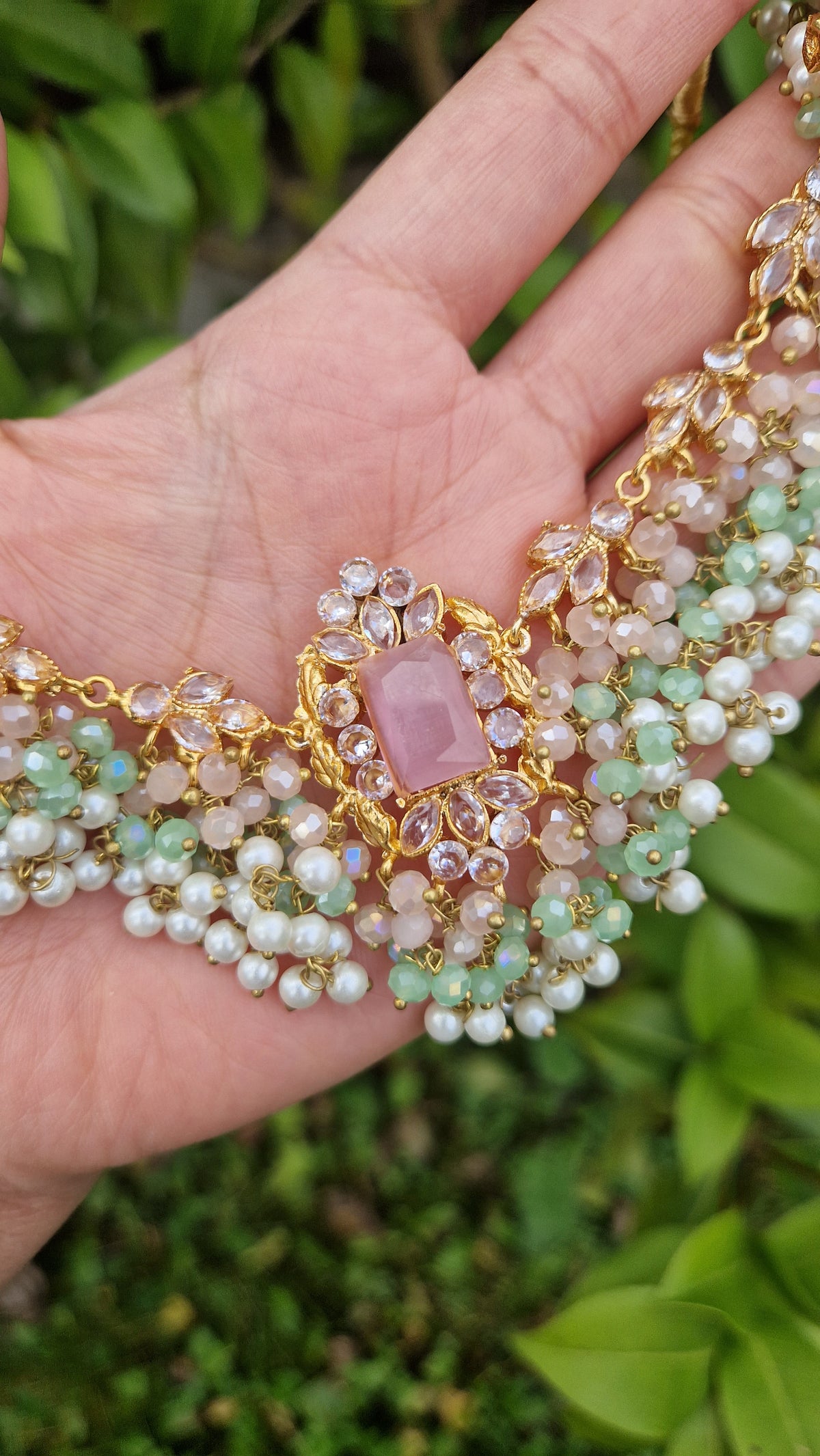 HUMASIYA - Beautiful Small elegant Pakistani Jewellery Set -  Green and Pink