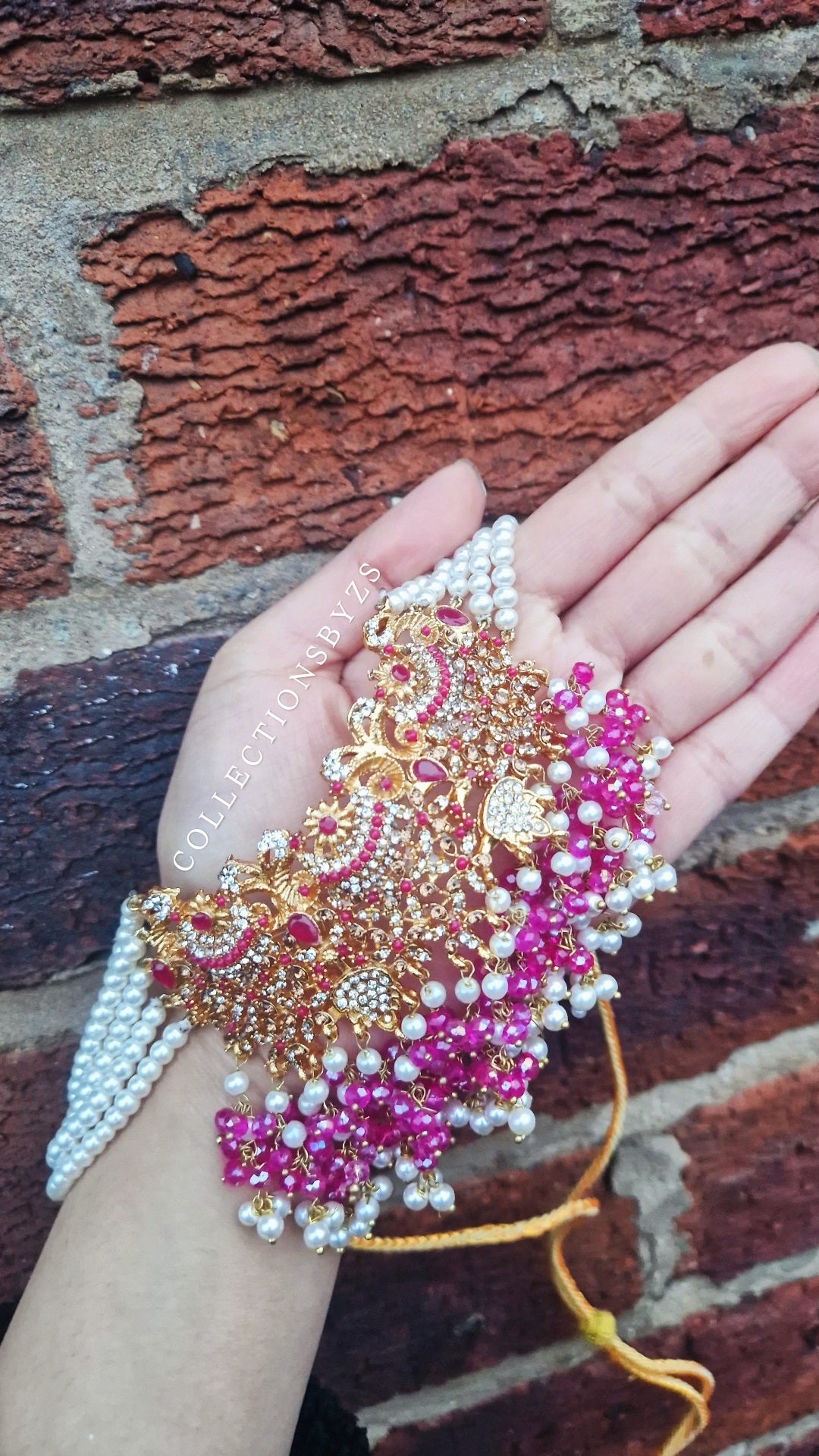 MISBAH  - SHOCKING PINK - Pakistani Jewellery Set