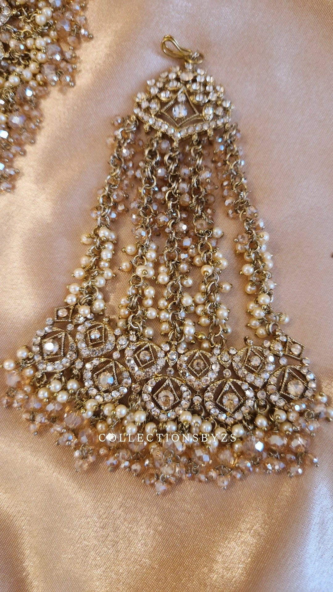 ZUNAIRA - Stunning Indian Semi Bridal/Party Wear Set- FULL GOLD