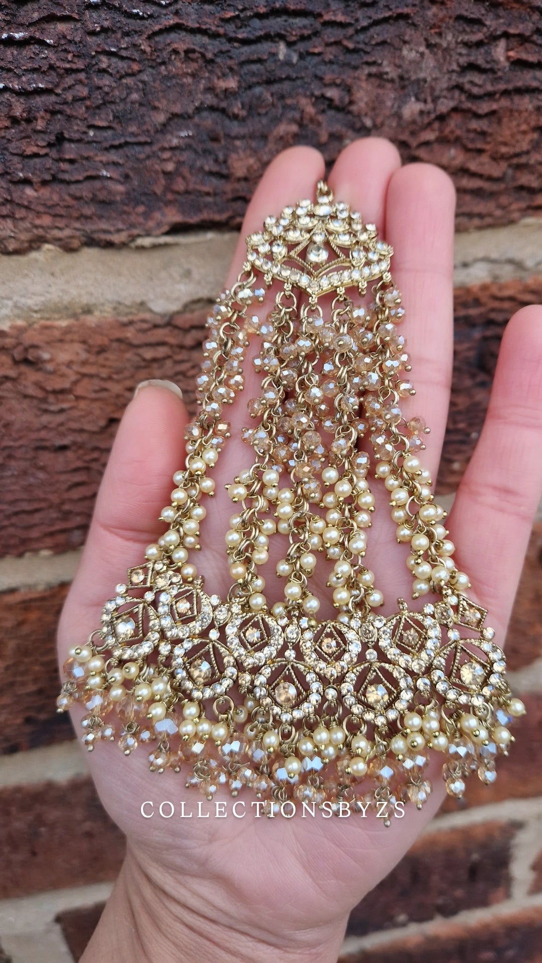ZUNAIRA - Stunning Indian Semi Bridal/Party Wear Set- FULL GOLD