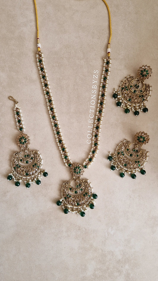 HANUFA  -  Elegant Indian Mala long Set - Green