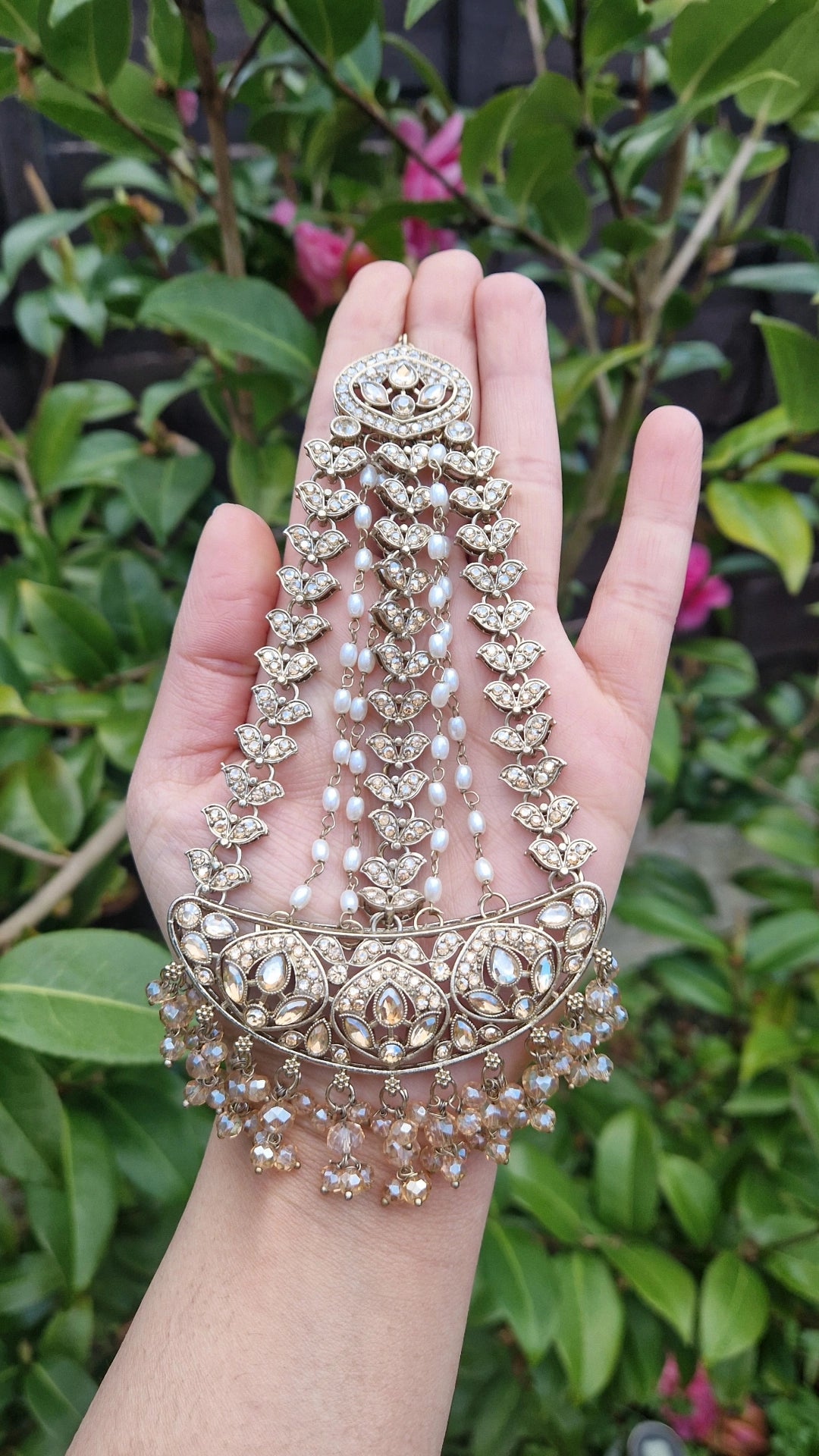 MARIA - Indian Choker Set-  Choker, Earrings, Tikka & Passa (Jhumar) GOLD