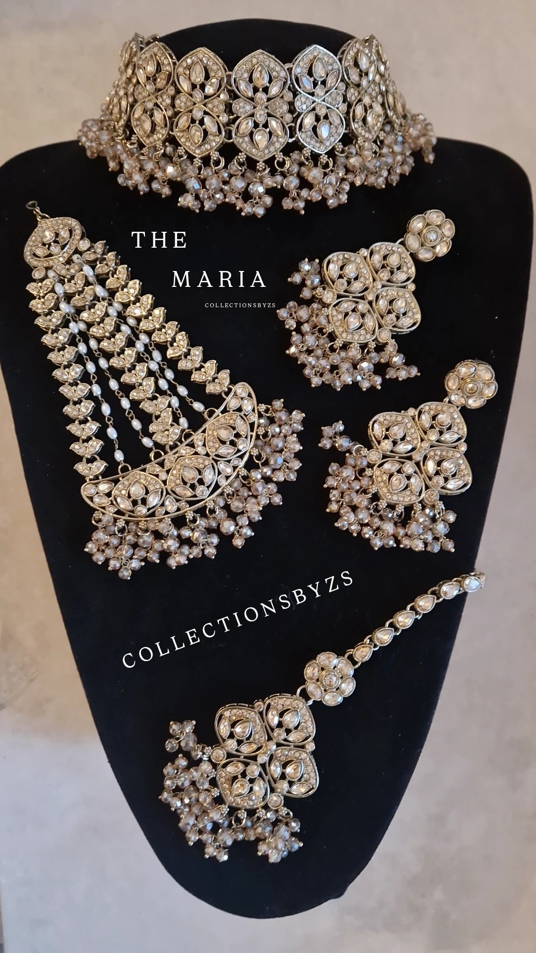 MARIA - Indian Choker Set-  Choker, Earrings, Tikka & Passa (Jhumar) GOLD