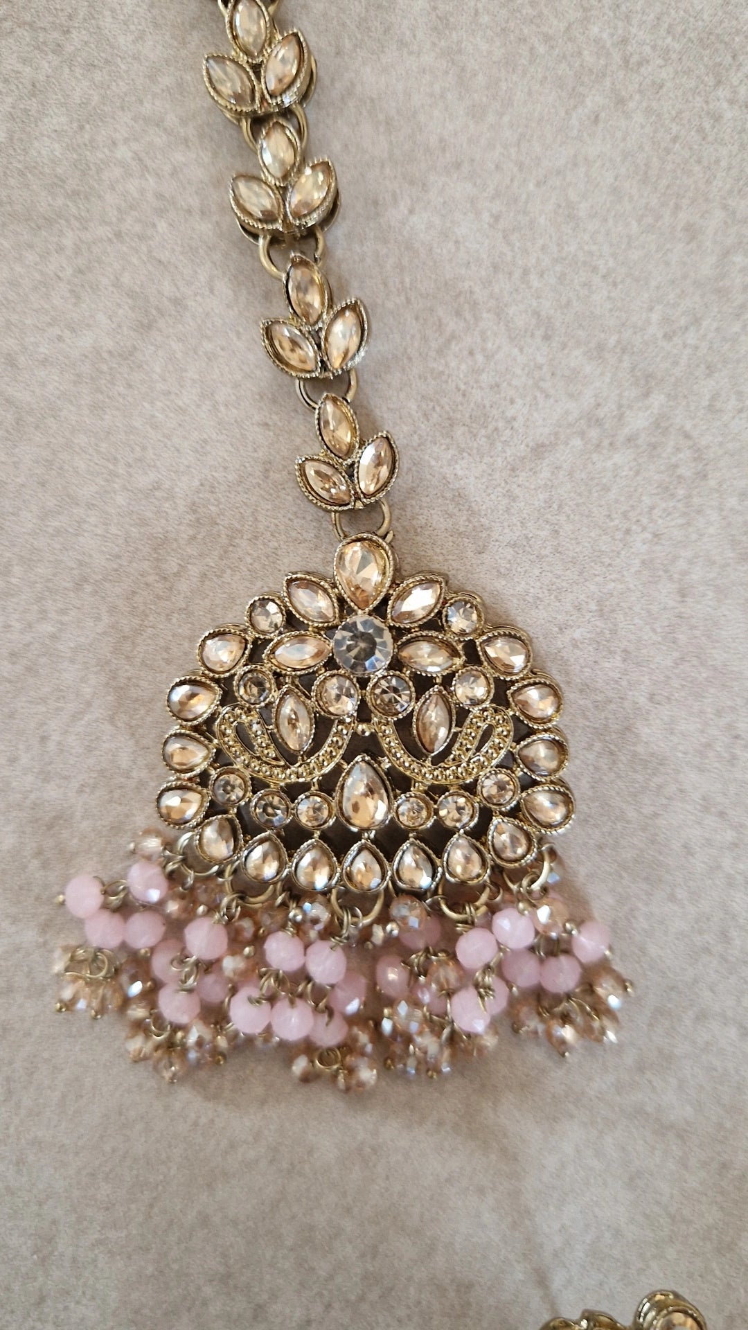 HAMARA- Beautiful Indian Party Wear Set. Necklace, Earrings, Tikka & Jhumar (Passa) - BABY PINK