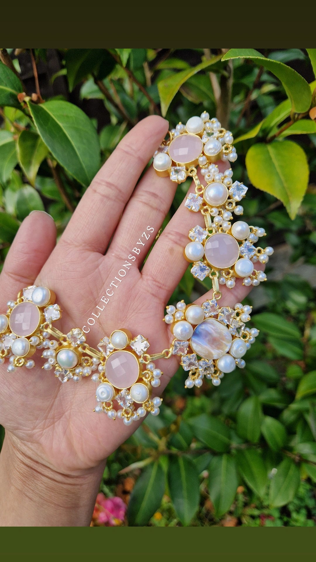 KINZA-  Small yet Beautiful Elegant Premium Mother of Pearl Set and Pink Set
