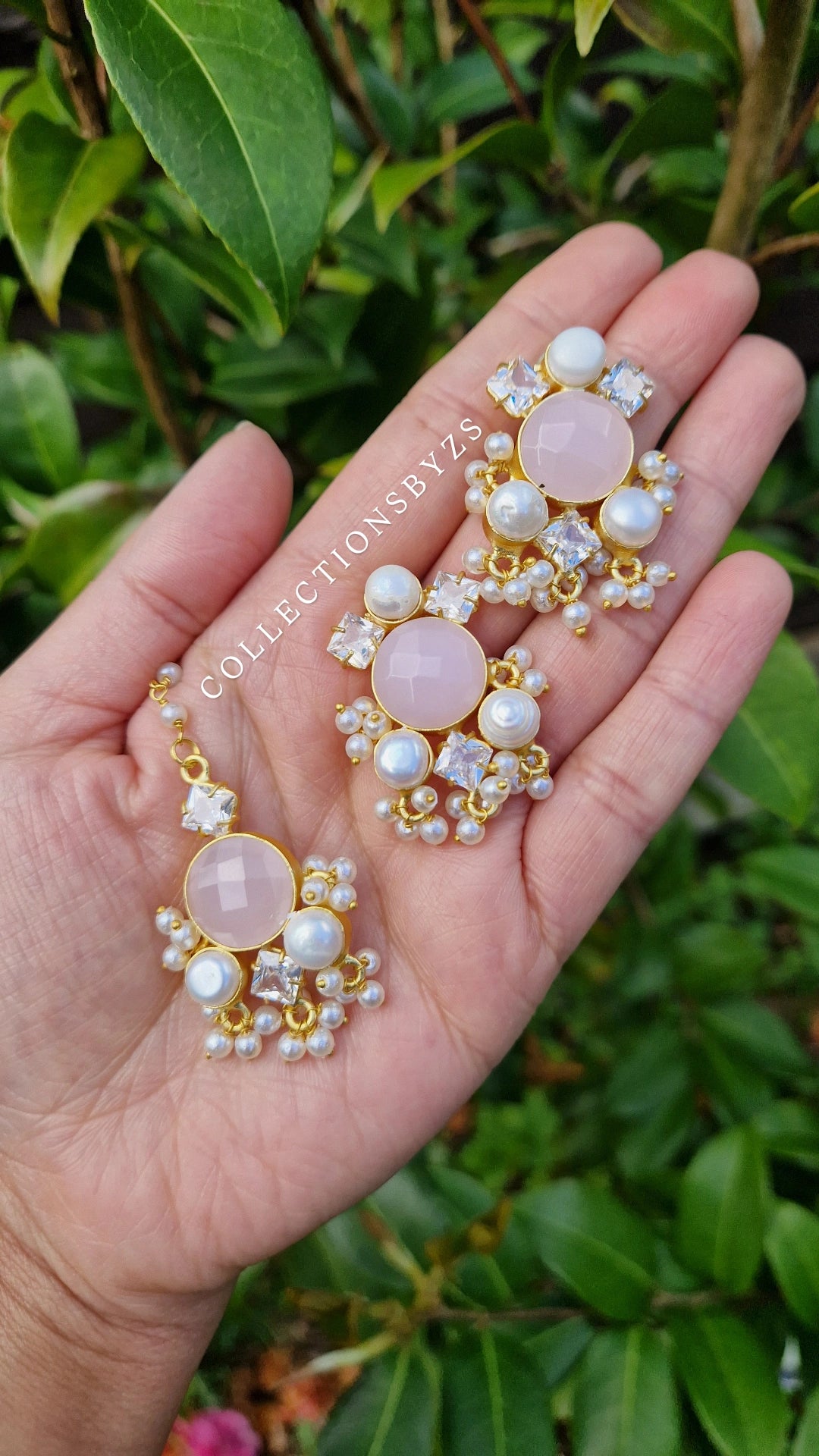 KINZA-  Small yet Beautiful Elegant Premium Mother of Pearl Set and Pink Set