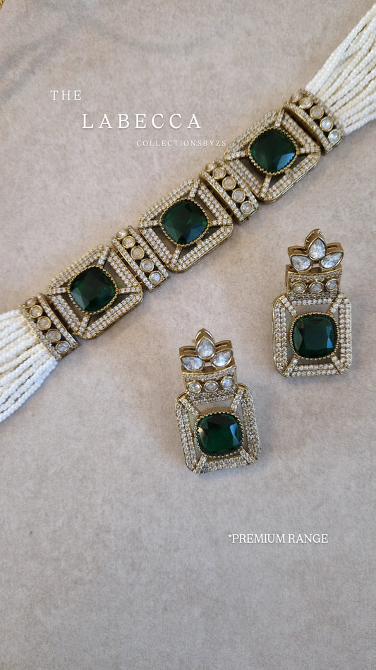 LABECCA - Elegant Indian Pearl Antique Choker Set - Emerald