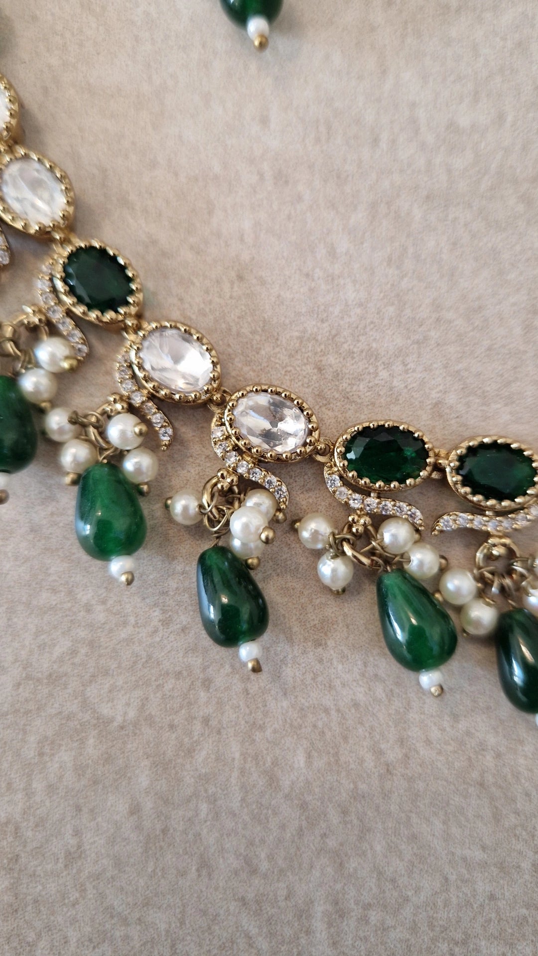 RUBINA- Elegant Very Small Monalisa Necklace set - DARK GREEN