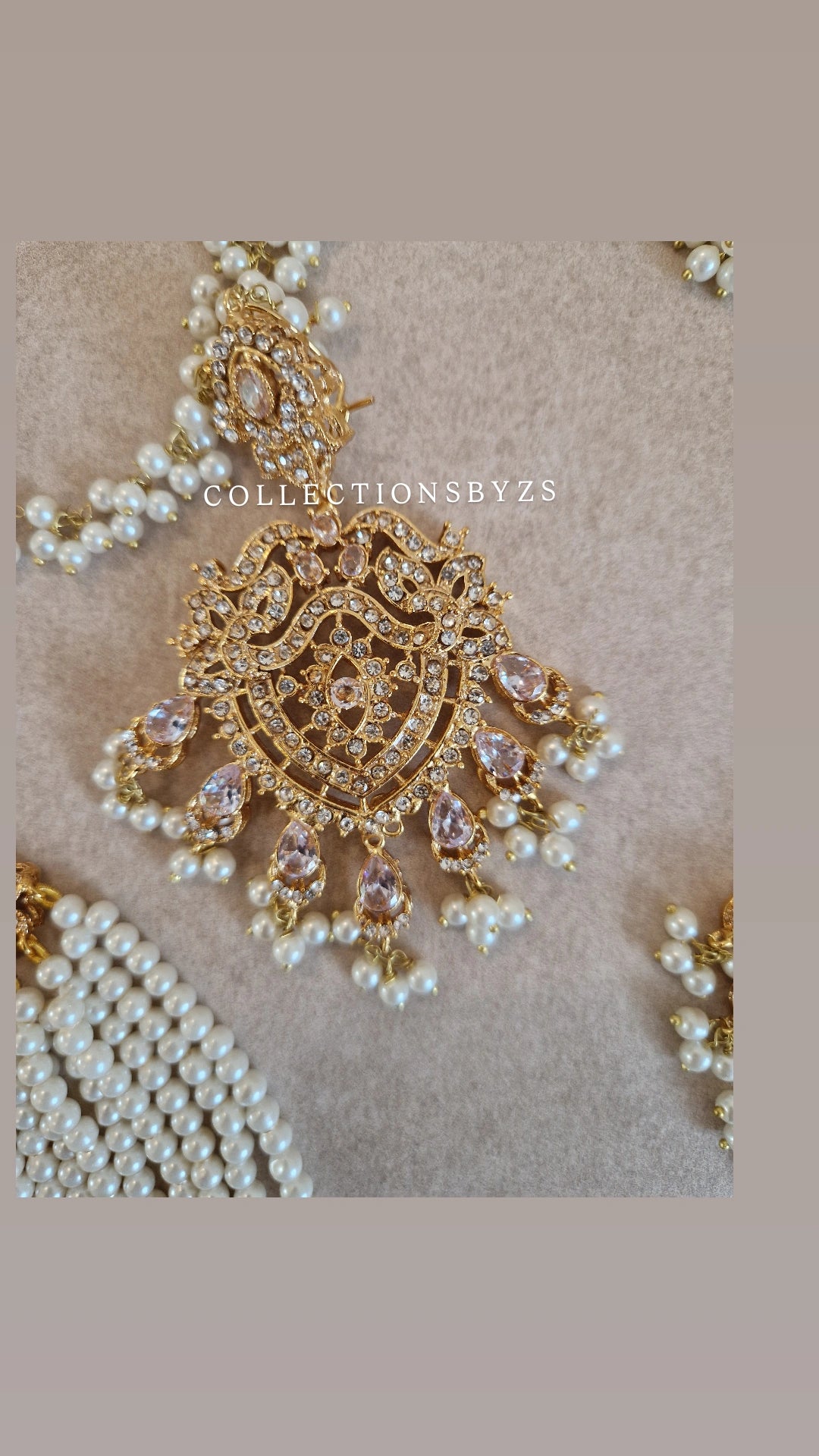 ALIMA- Beautiful Elegant Bridal Set - White and Pearl