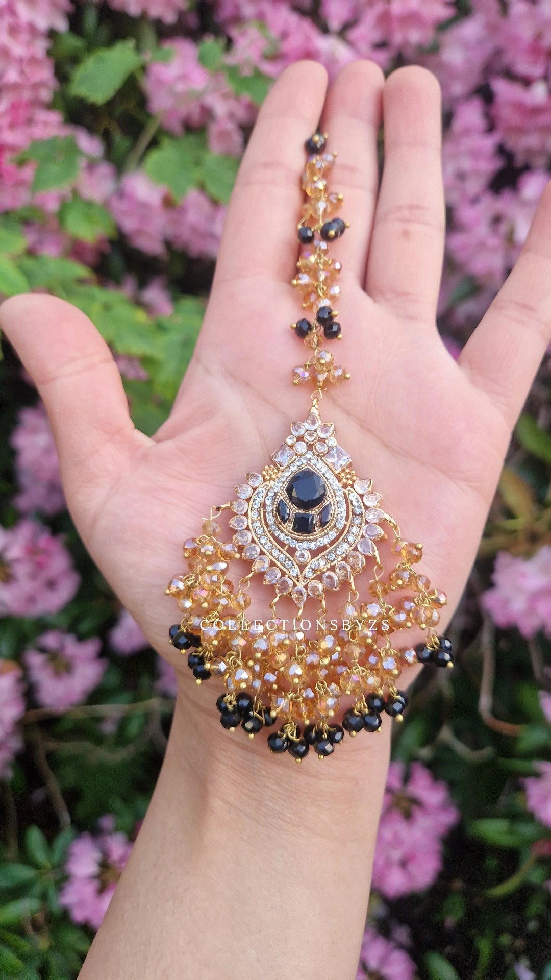 INARA -Pakistani Earrings & Tikka - BLACK & GOLD