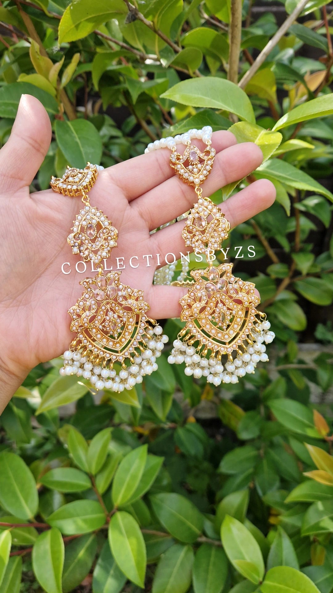 WAJIHA - Elegant 5 Piece Pearl Pakistani Mala & Choker Set.