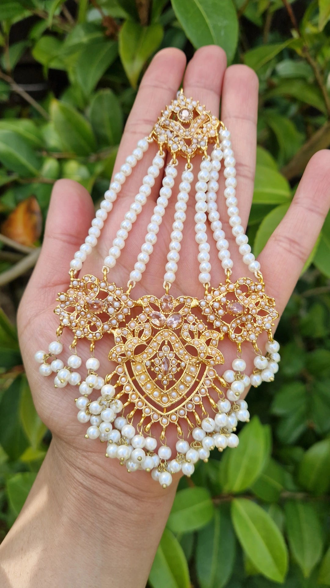 WAJIHA - Elegant 5 Piece Pearl Pakistani Mala & Choker Set.