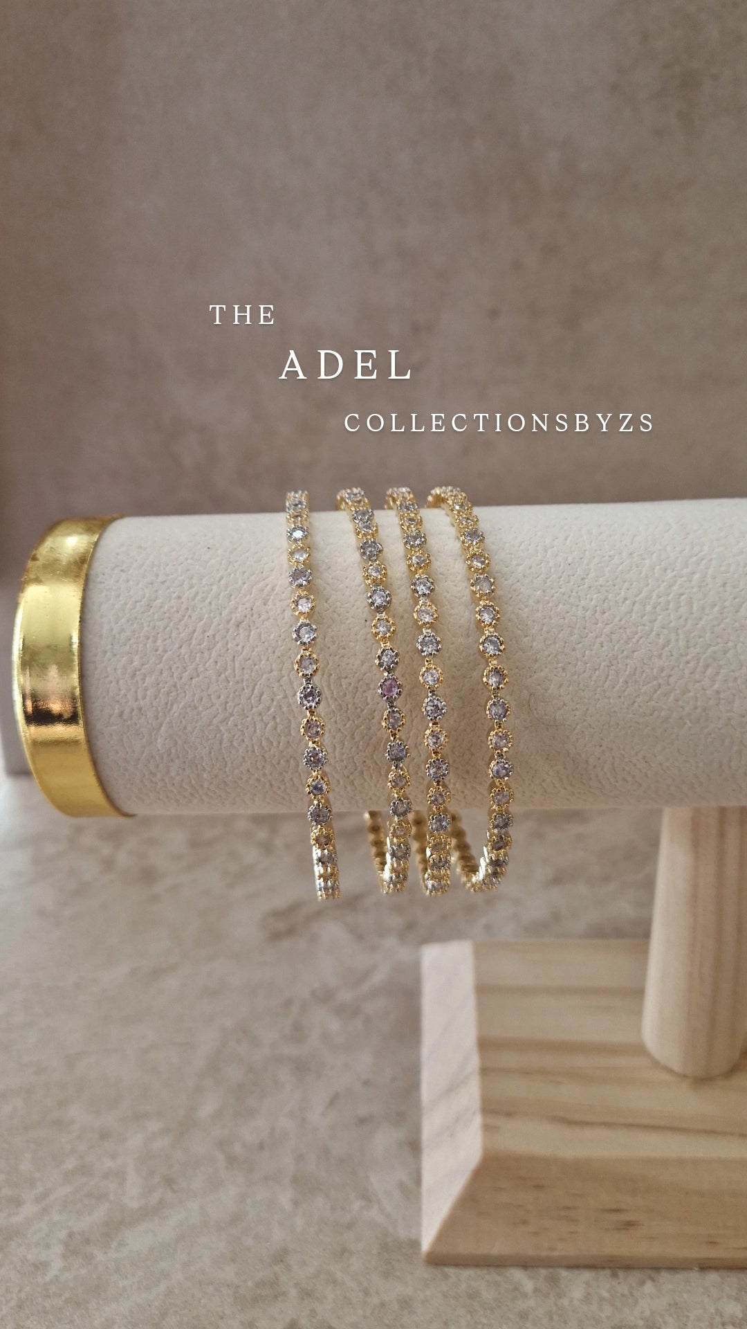 ADEL : 8 Bangles Two toned Gold and Silver American Bangles