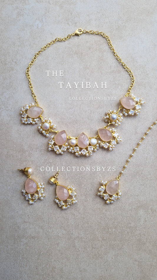 TAYIBA- Small yet Beautiful Elegant Premium Mother of Pearl Set Roze Quartz.