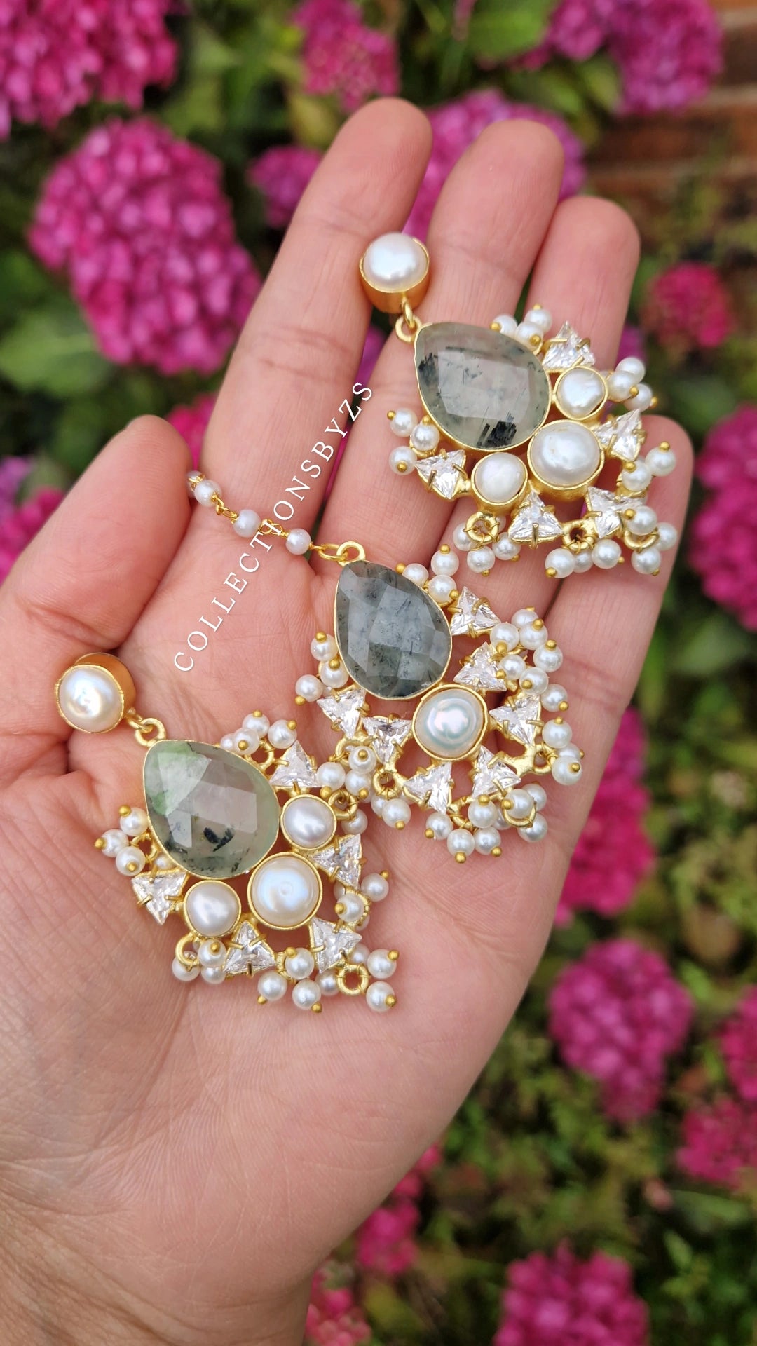 NINA - Elegant Prehnite (Sage) Choker Set with Pearls