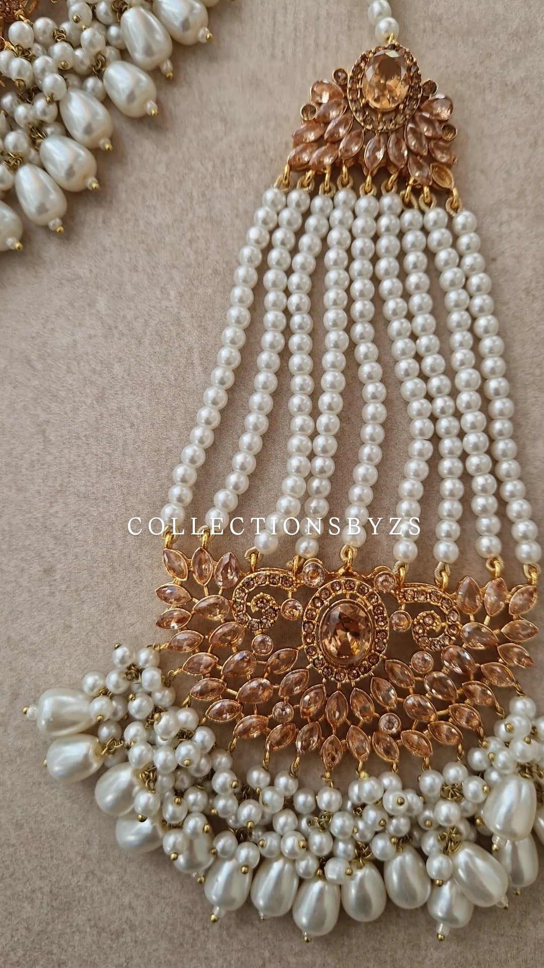 ALINA- Beautiful Pakistani Golden and Pearl - Jewellery Set