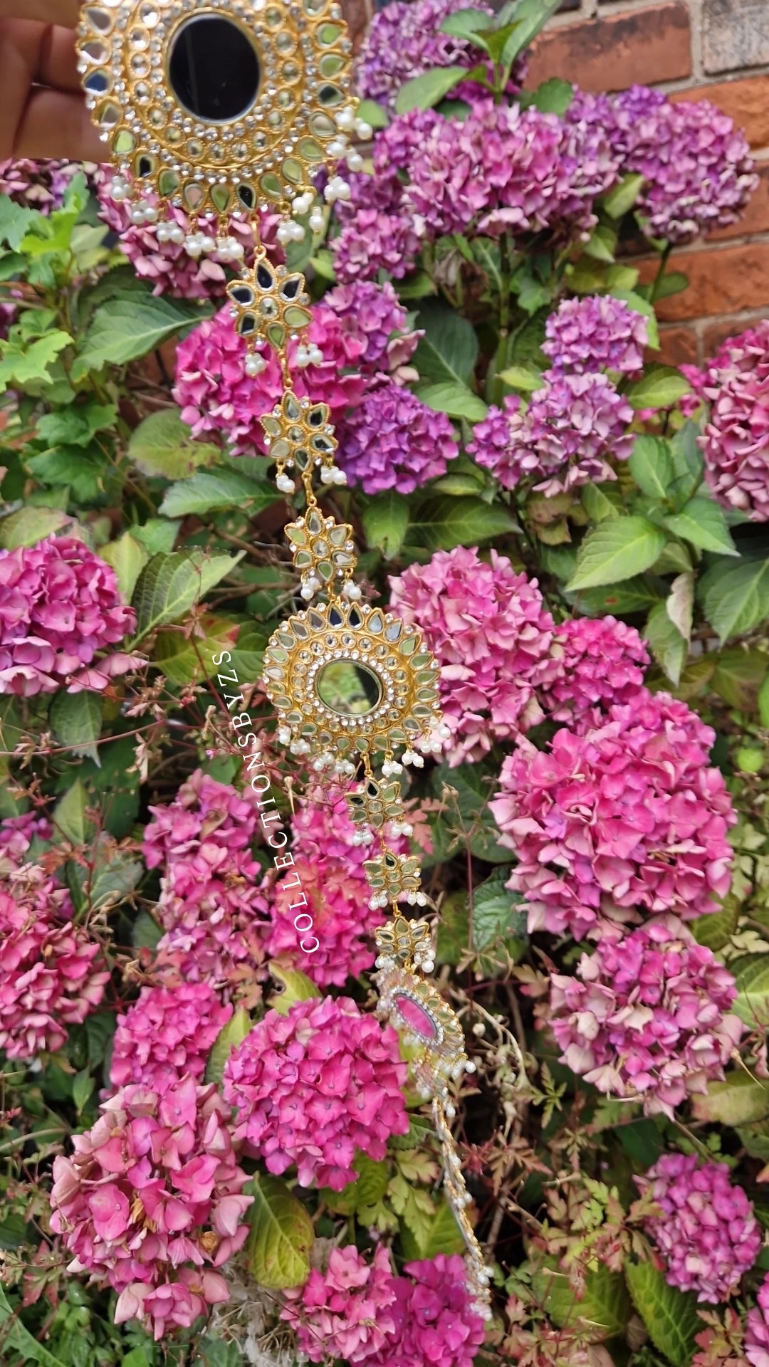 HUSNA - Pakistani Very Lightweight Mirrored Pranda