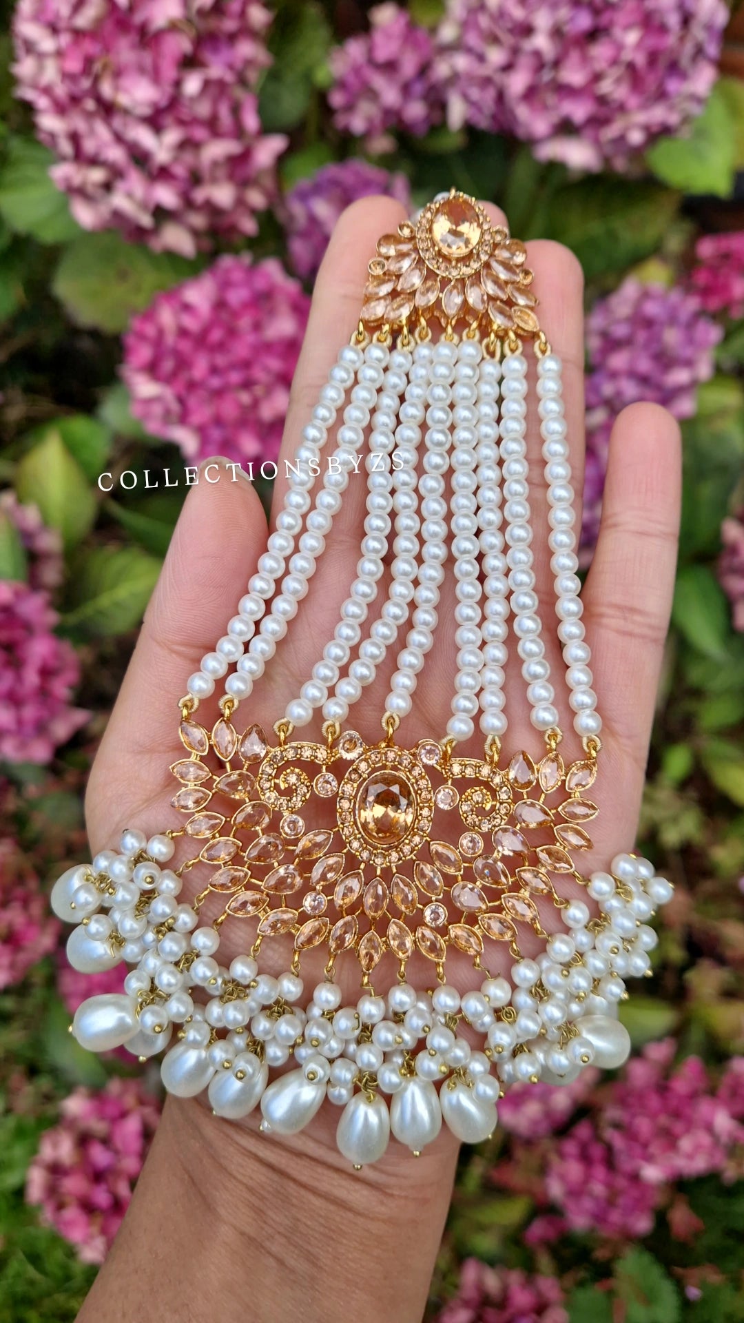 ALINA- Beautiful Pakistani Golden and Pearl - Jewellery Set